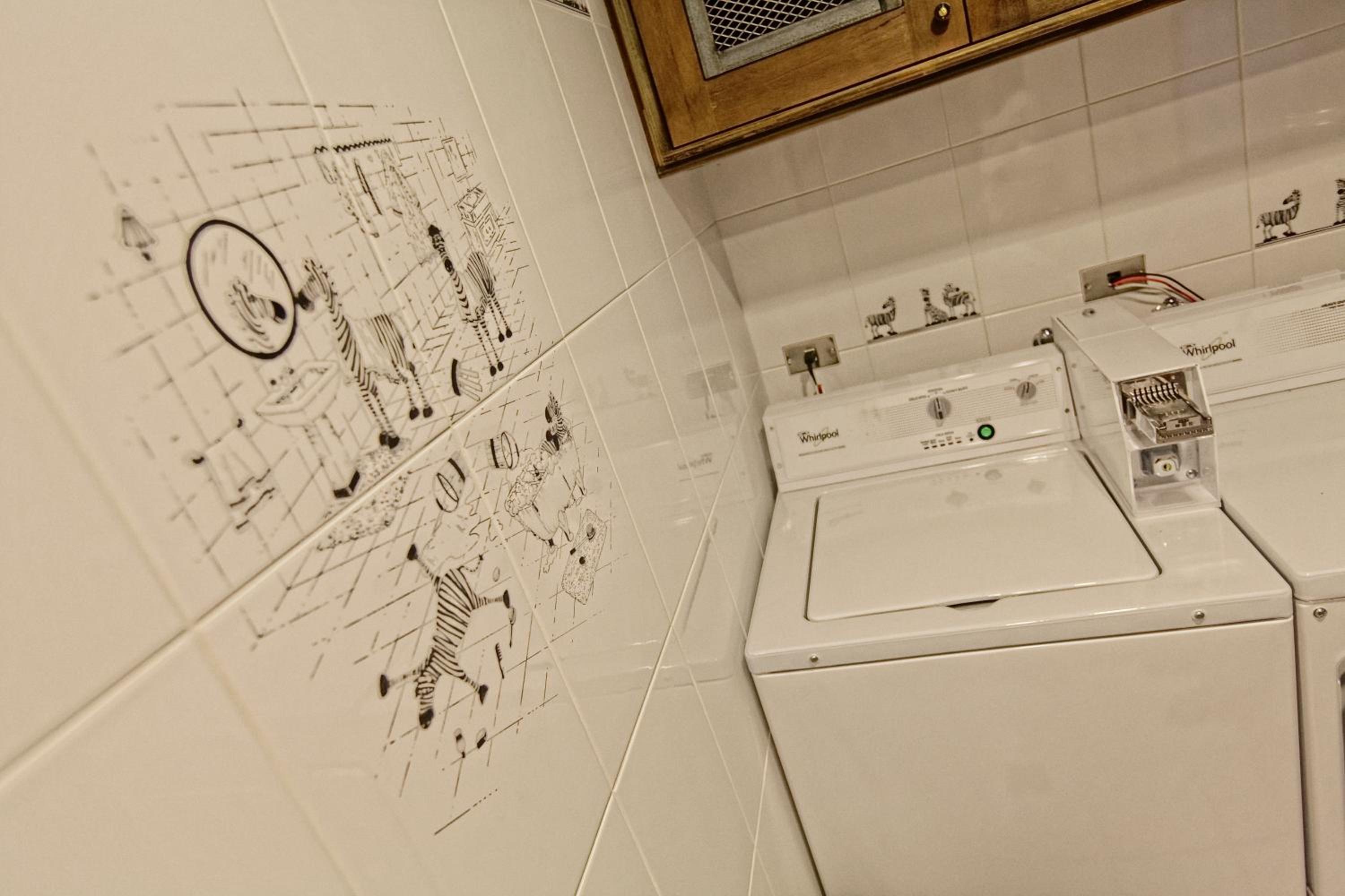 拉開門輕旅 Le Passage Hostel