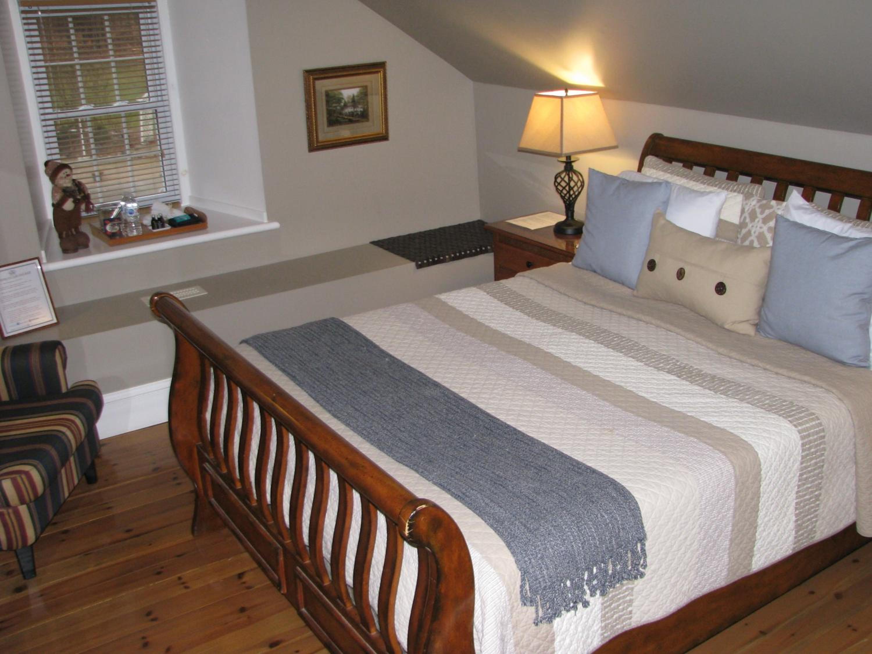 Clyde Hall Bed and Breakfast