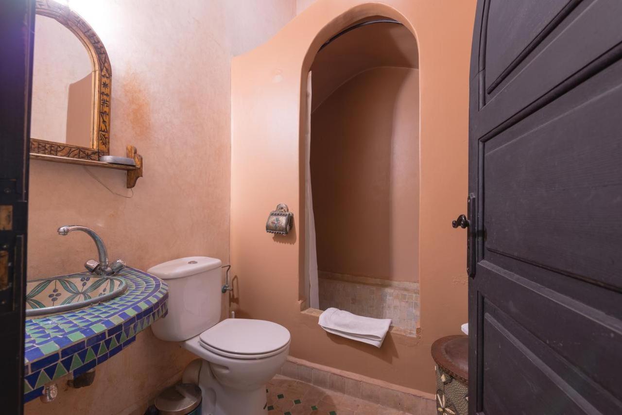 Riad Lalla Khiti