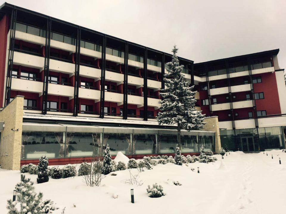 Hotel Carpați - Image 1