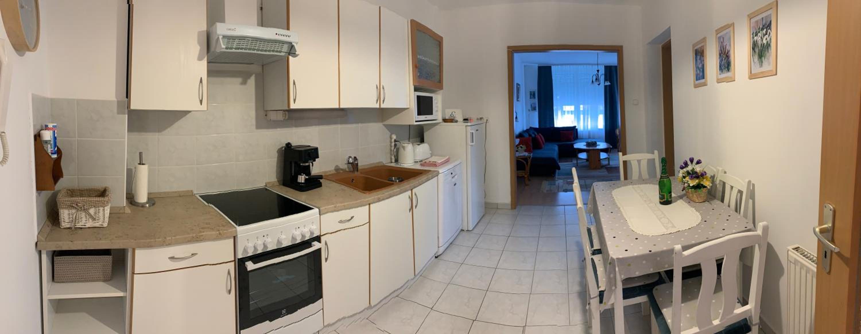 KŐNIG APARTMAN III.