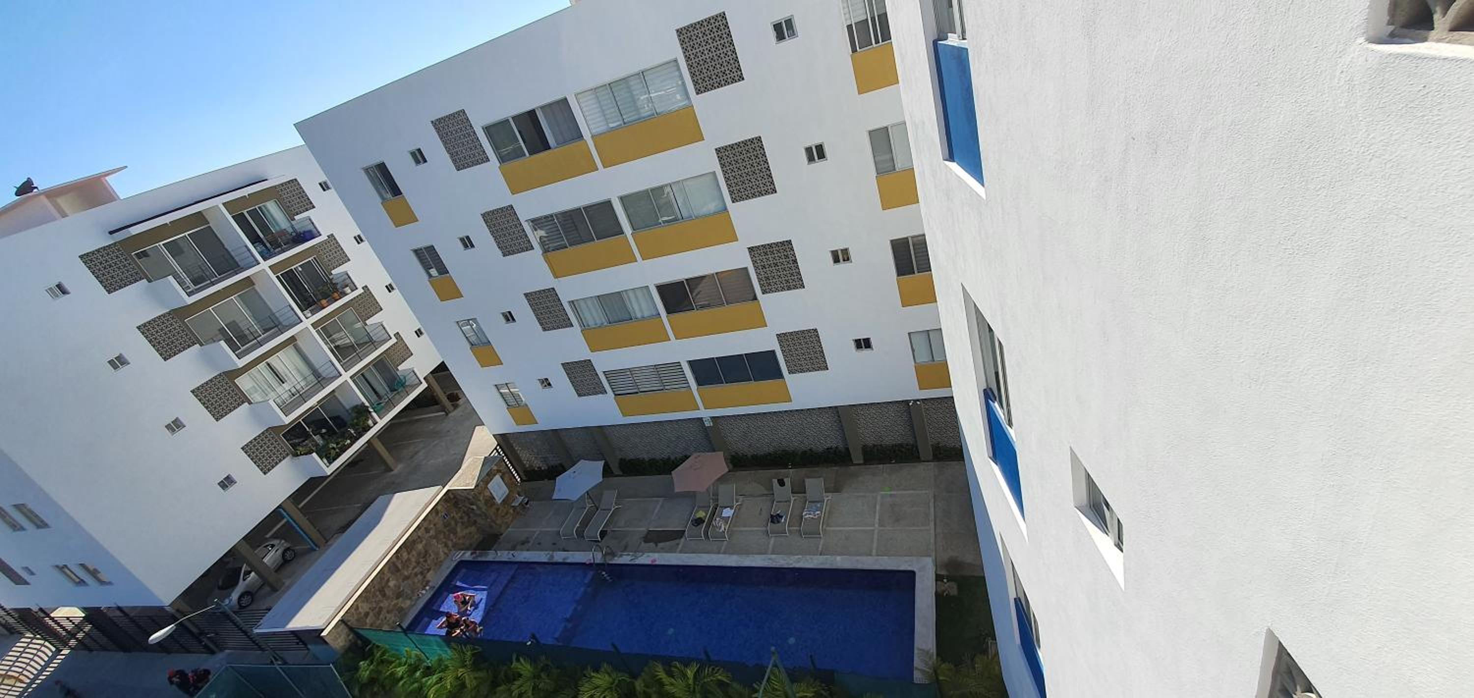 Loft 10 min from Oro &Holy Beach, Marina, Galerias view 5