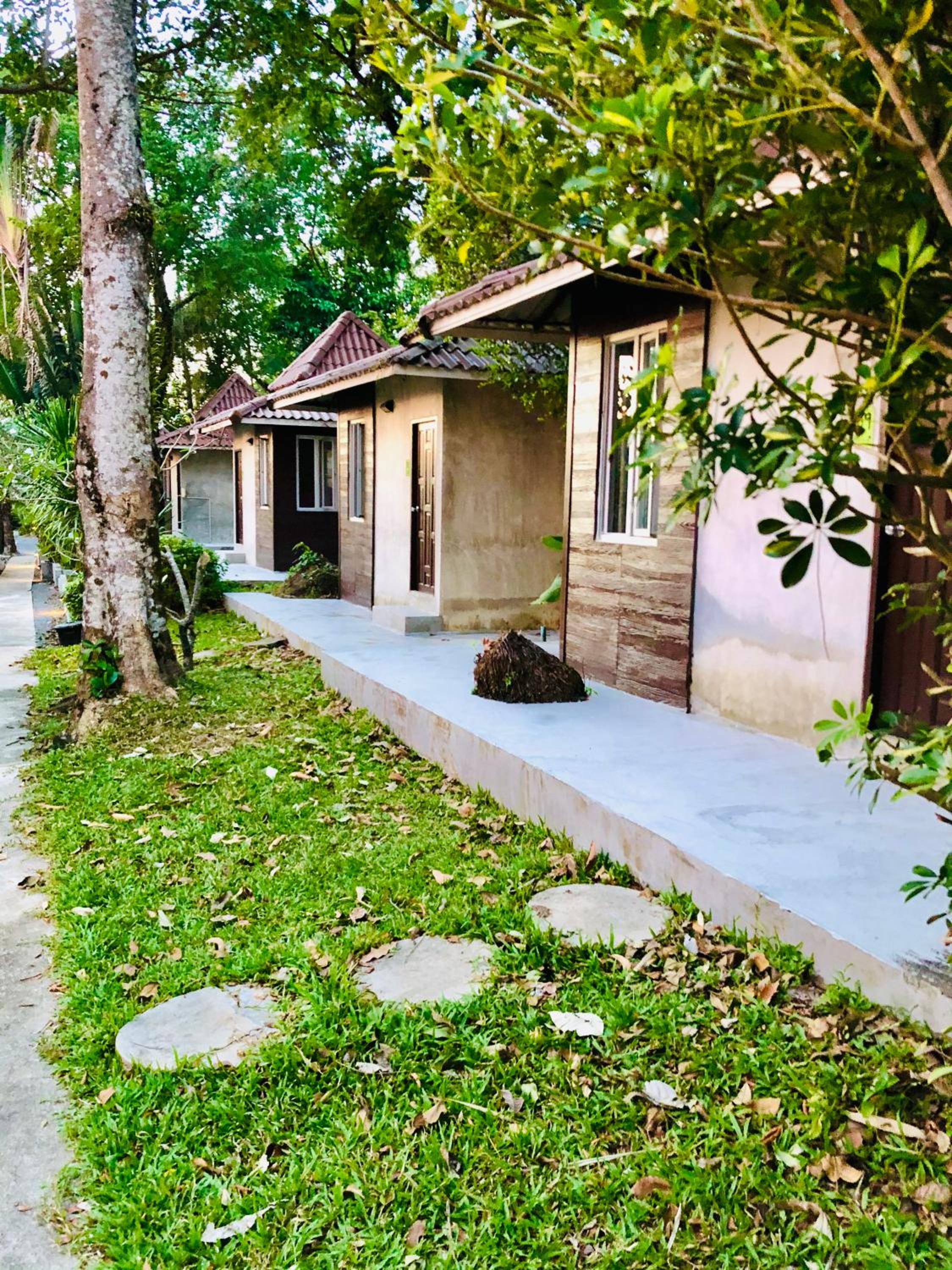 Paradise Cottage