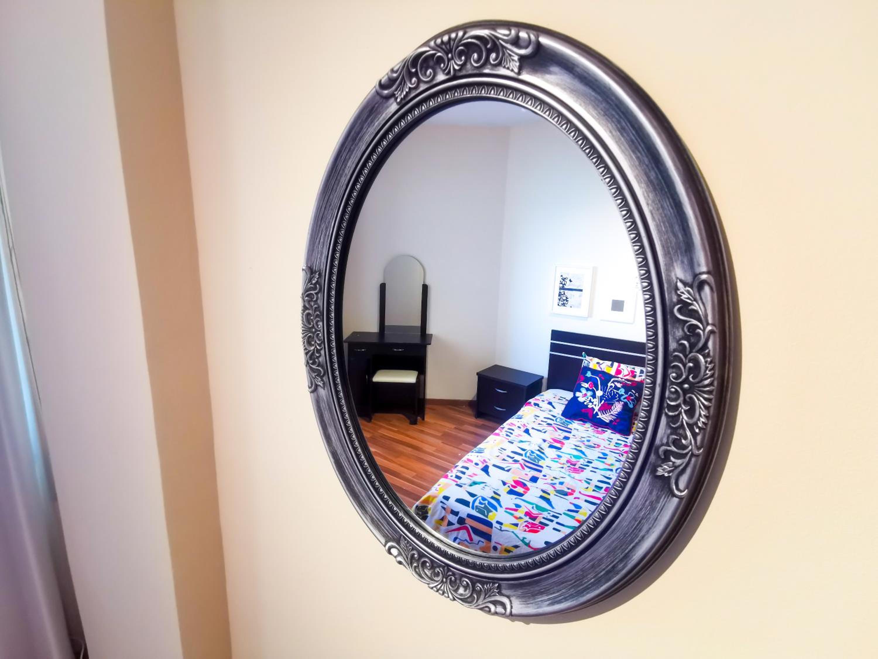 Flirty Flamingo Seaview Seafront Apartment view 5