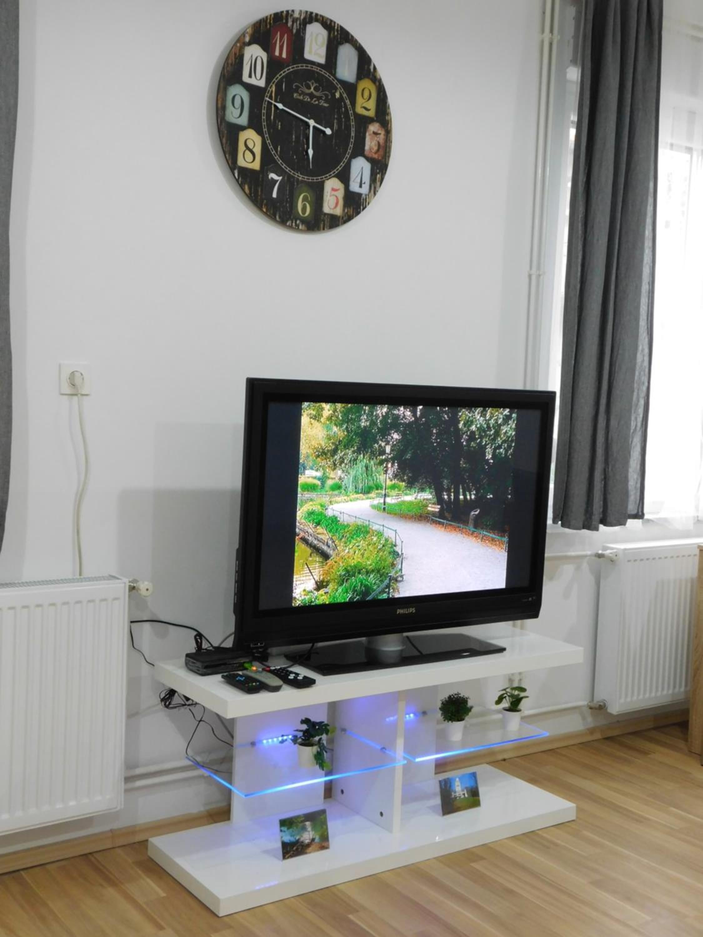 Photo 42
