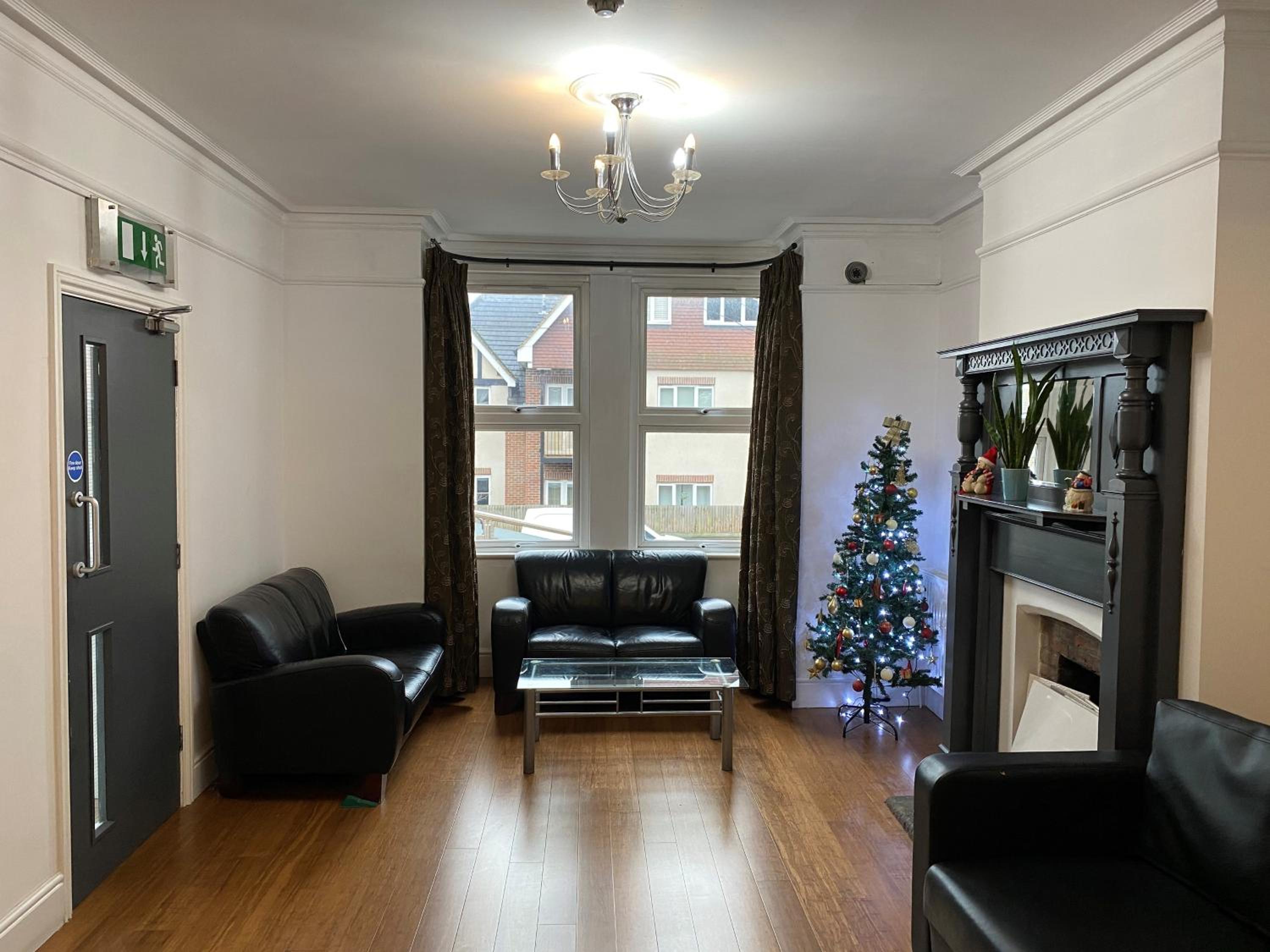 High Wycombe Vacations - Buckingham Hotel - Property Image 10