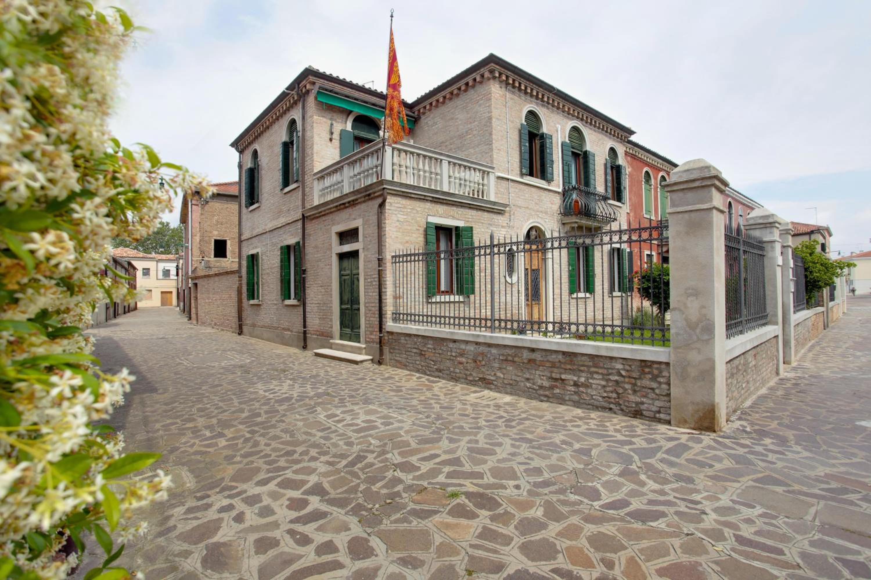Ca' Bernardo view 2