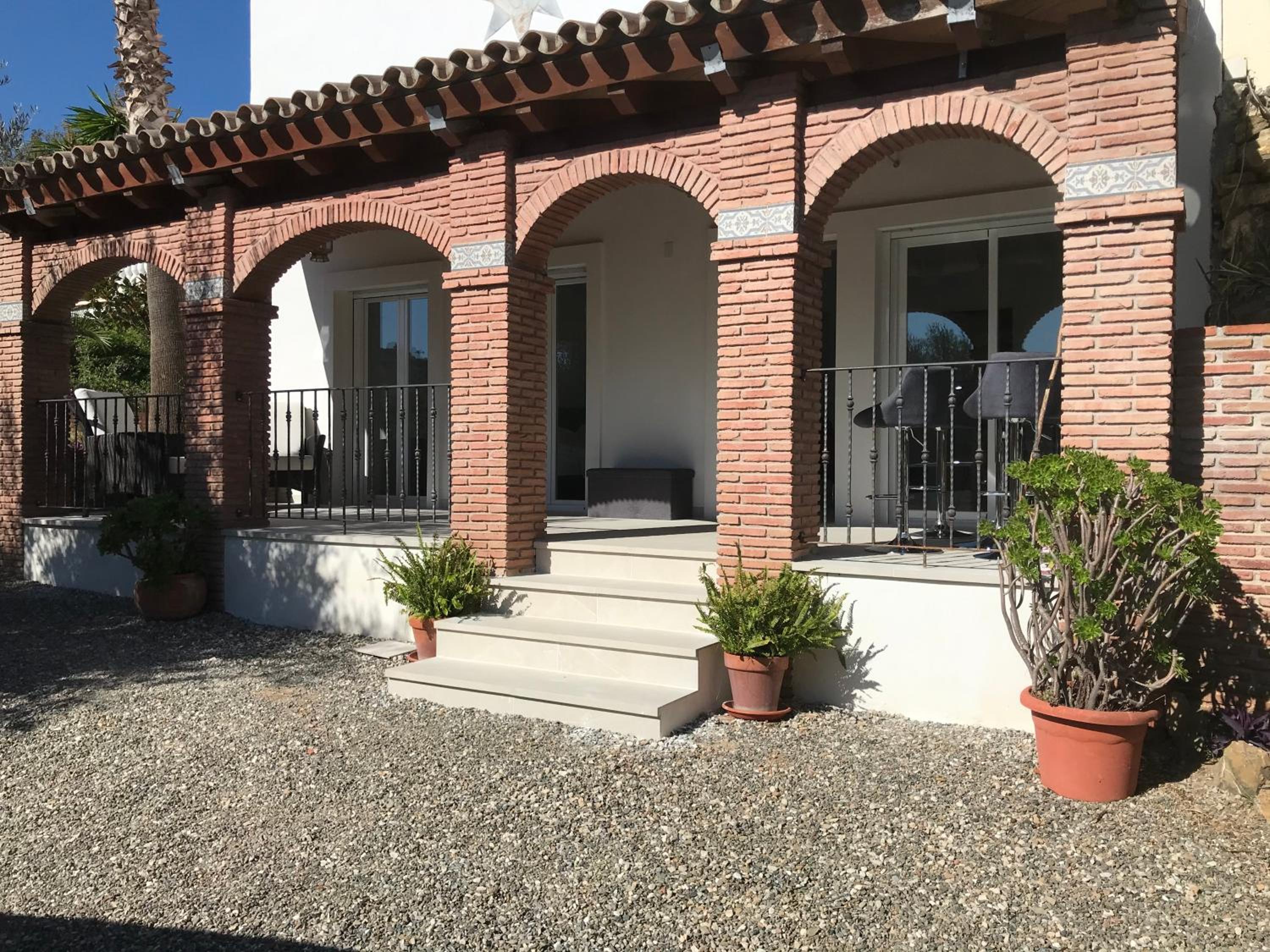 Garden Apartment, Cortijo Fruitful Hills view 3