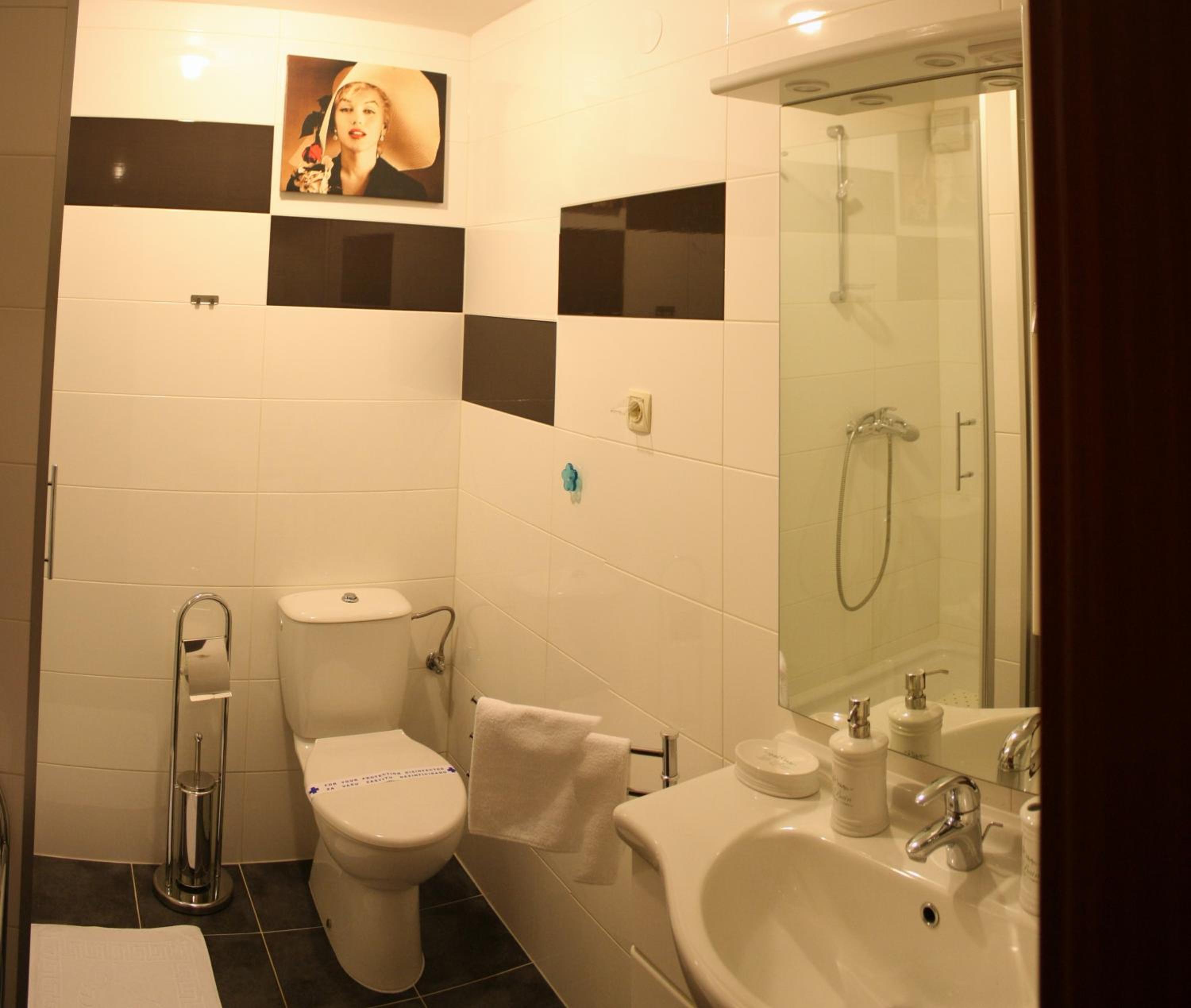 Villa Tudor view 4