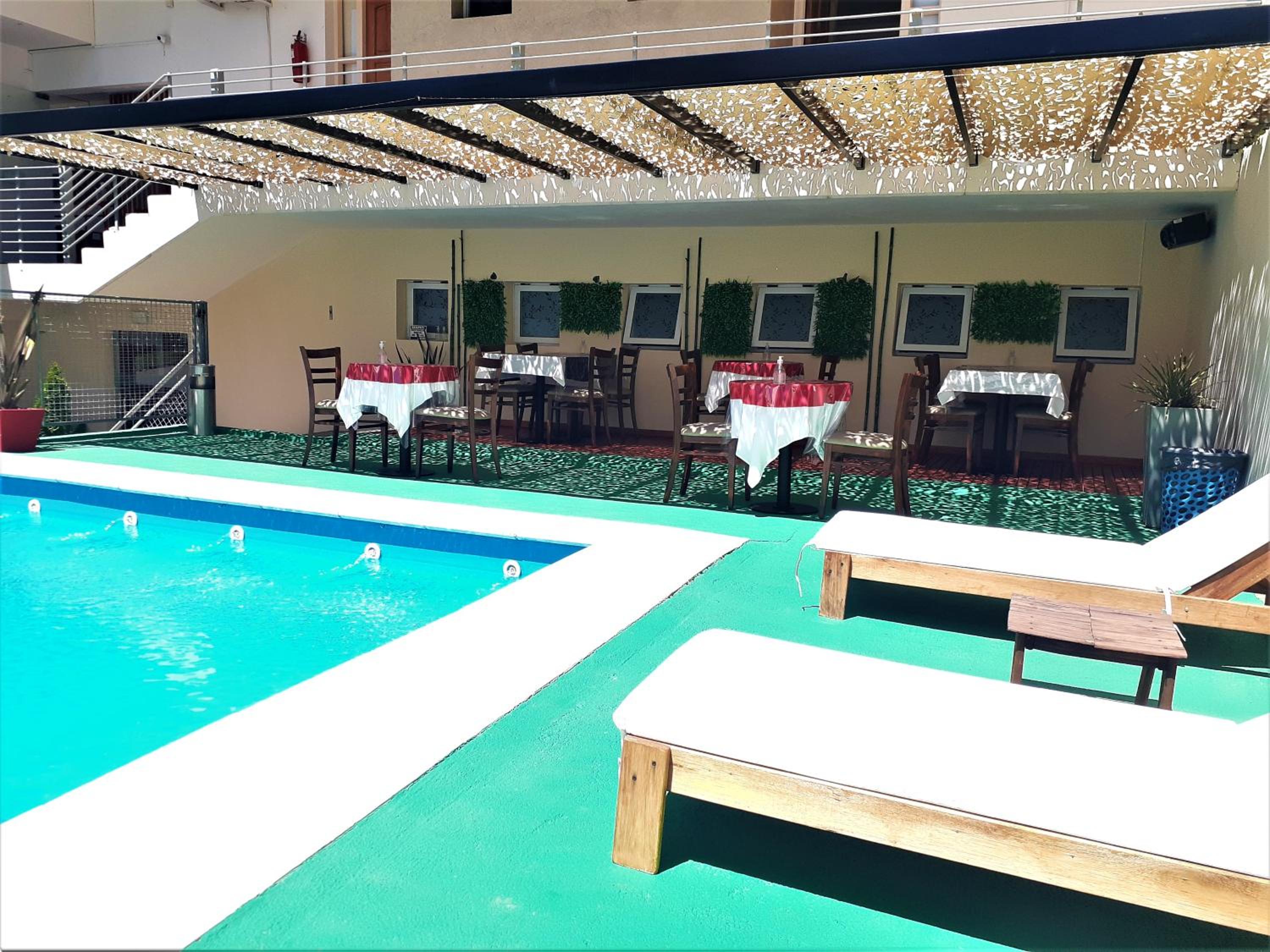 Hosteria Aguaribay