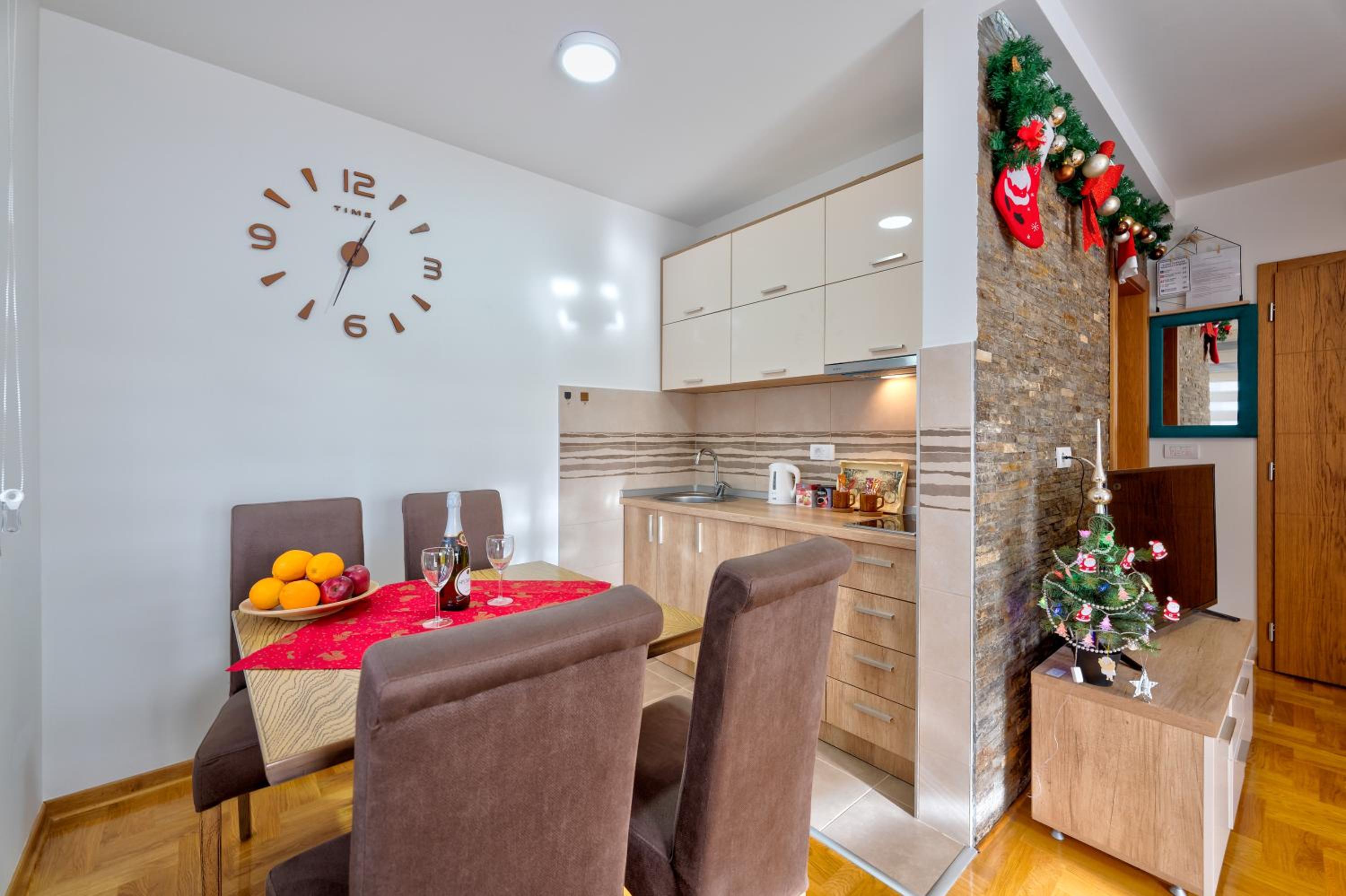 Apartman Hedonist view 2