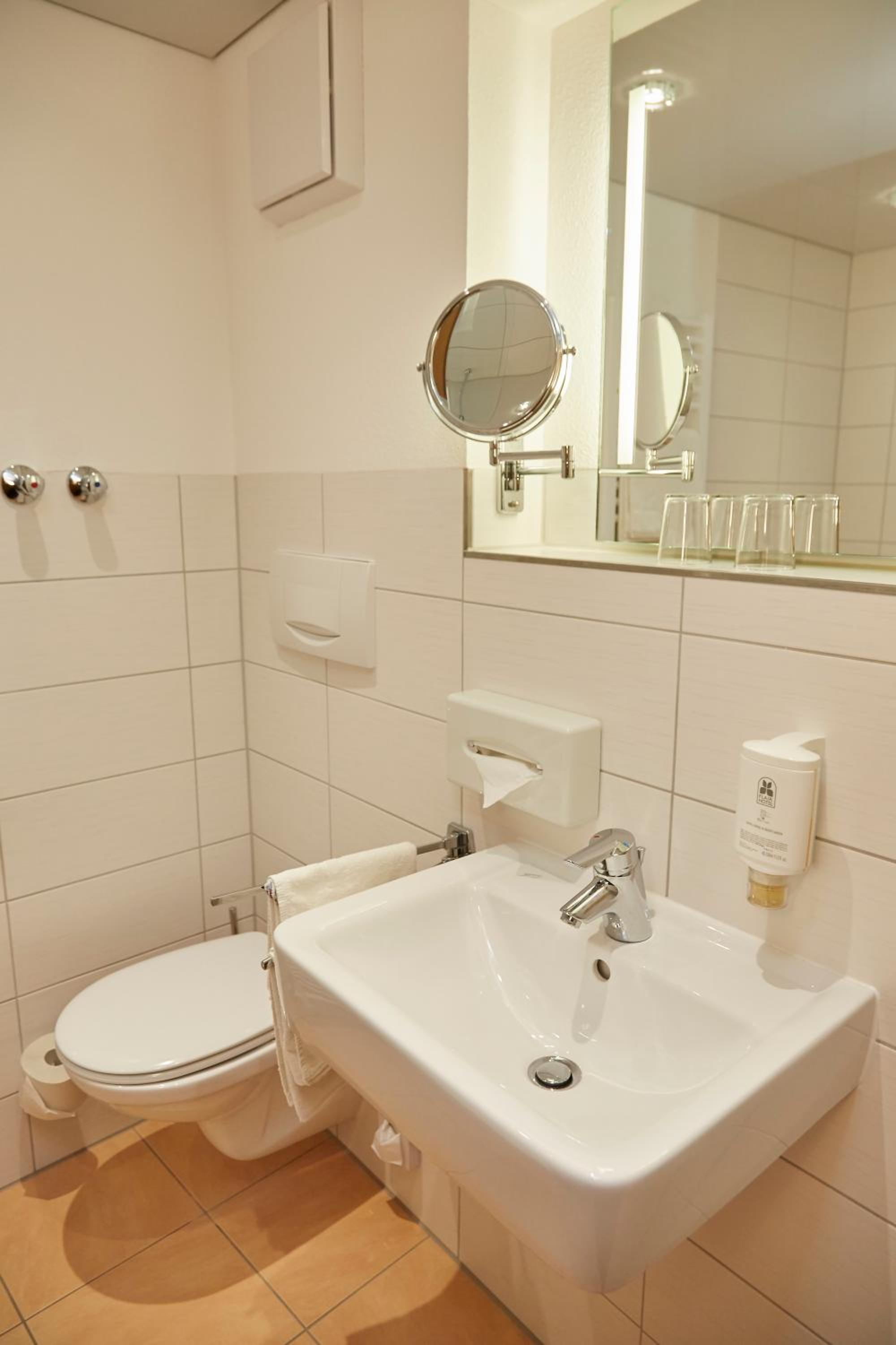 Flair Hotel Weinstube Lochner - Property Image 23