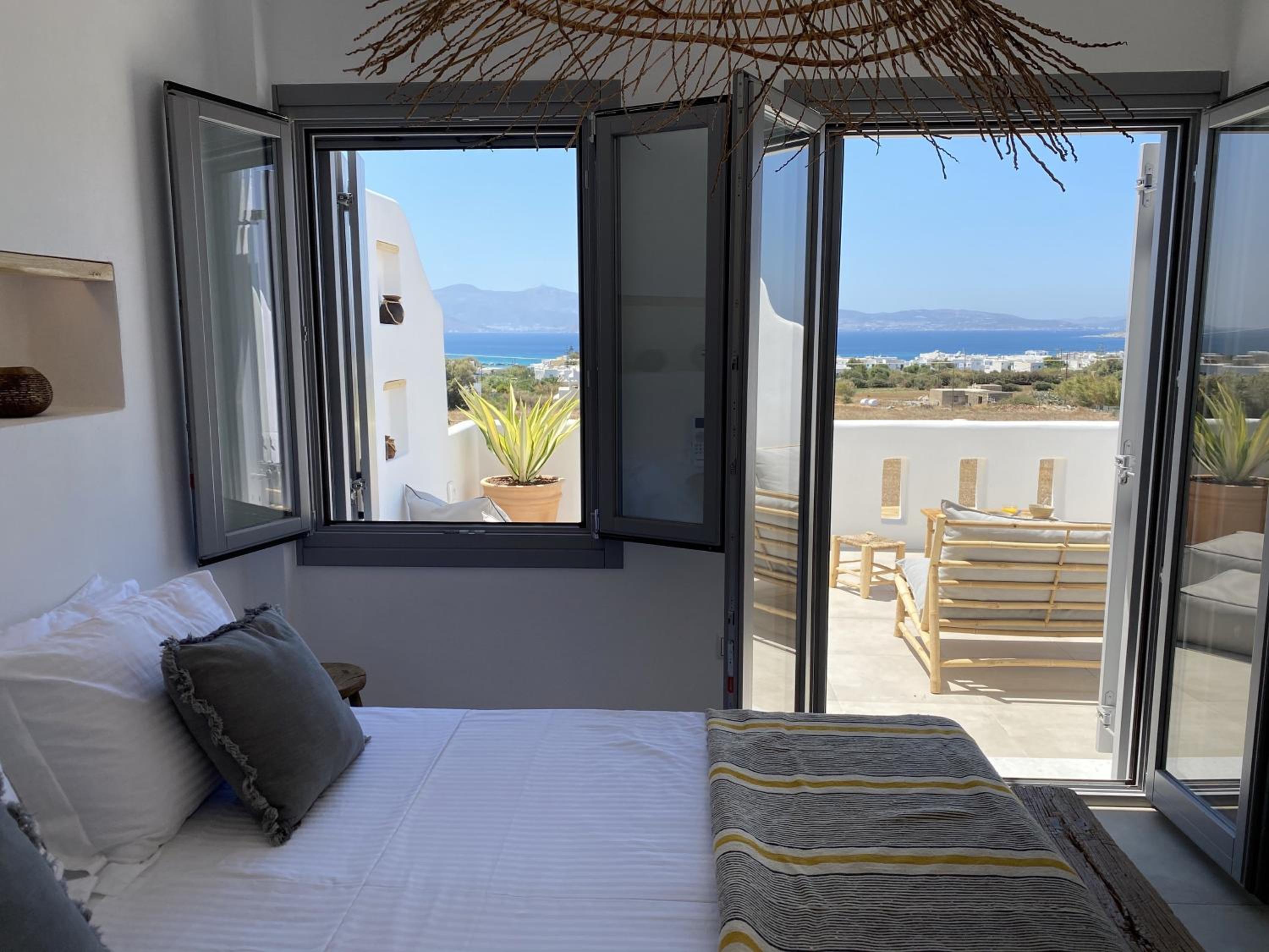 Villa Ypsilon Naxos - luxury holiday house with amazing sea view & private pool photo 4