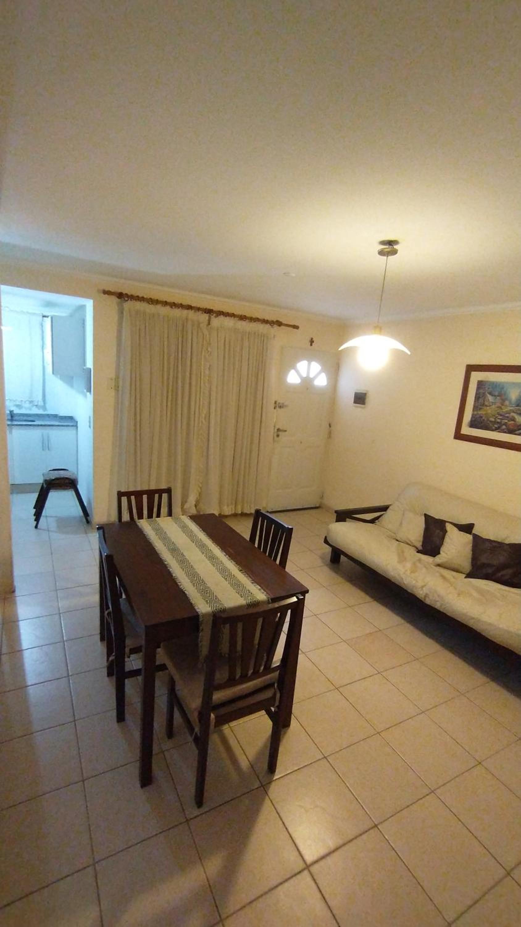 Duplex a mts del Rio con Aire Acond
