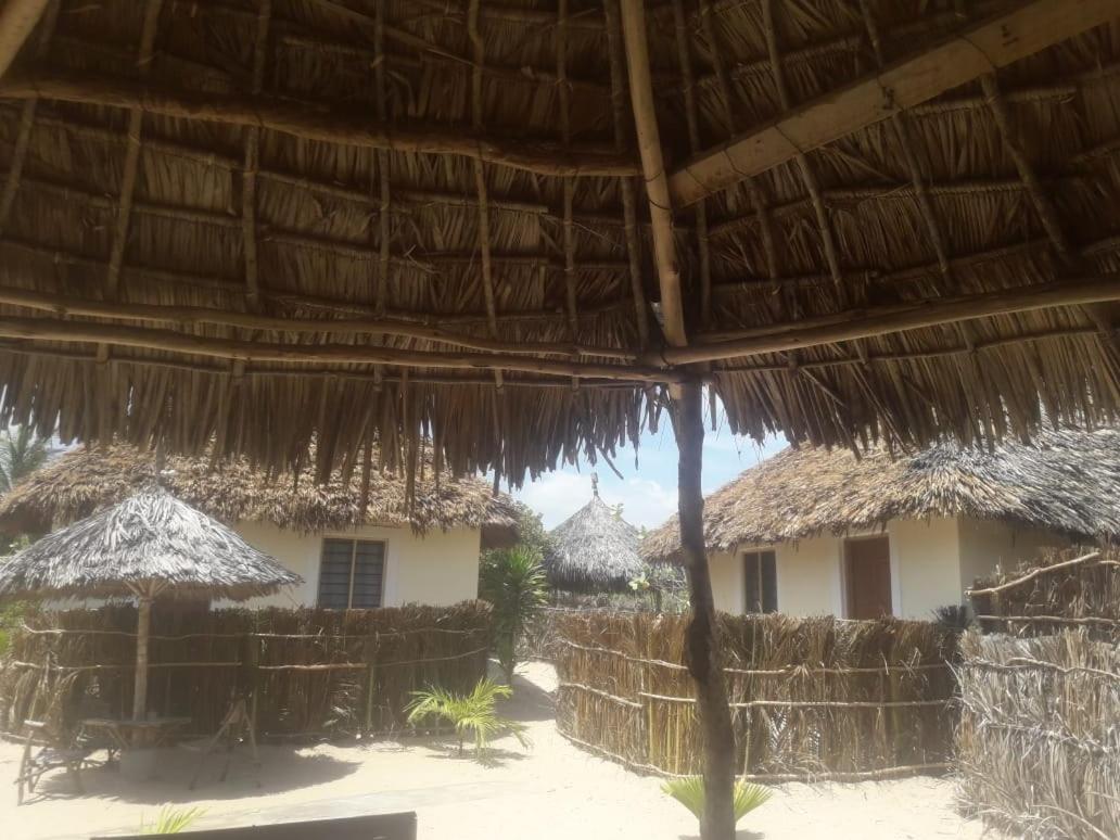 Mambrui Golden Beach Bar and Cottages view 2