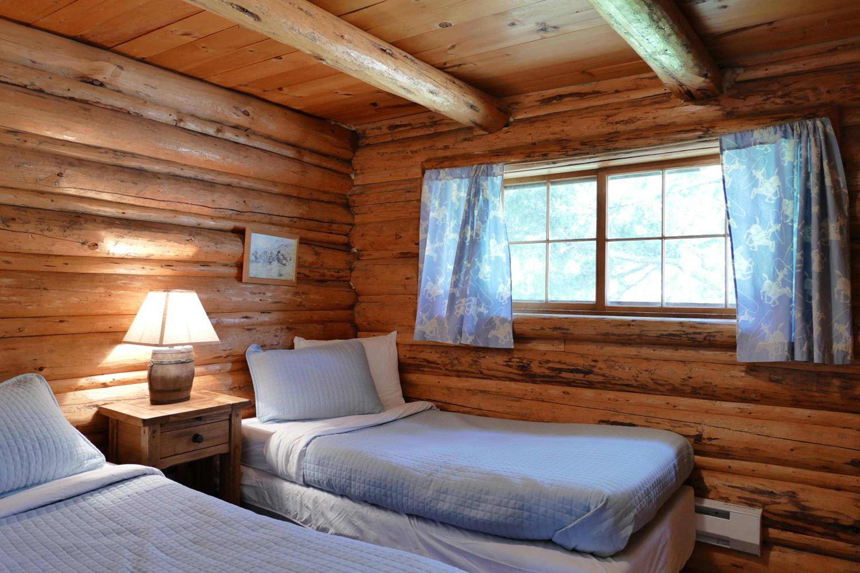 Trail Shop Inn