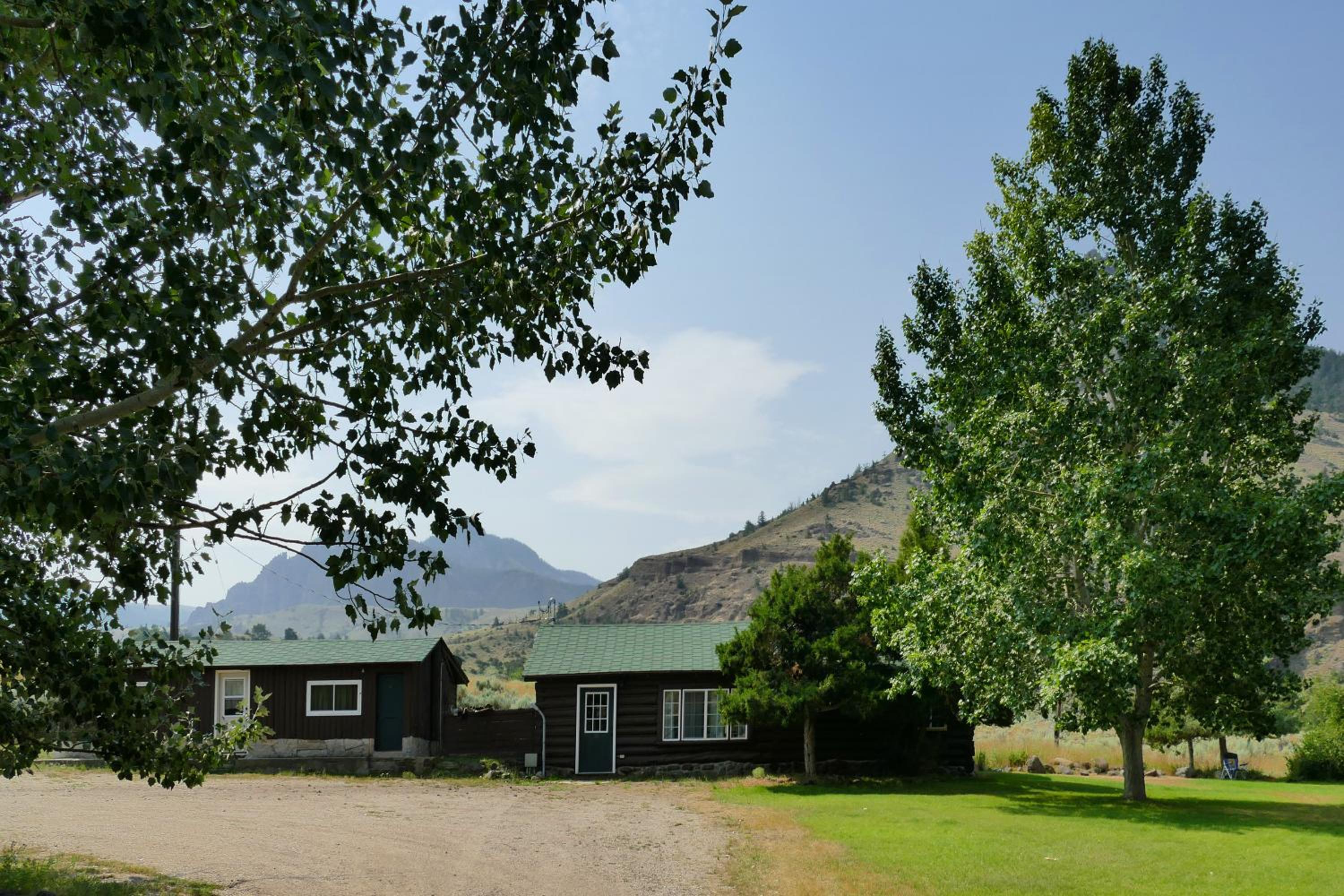 Trail Shop Inn