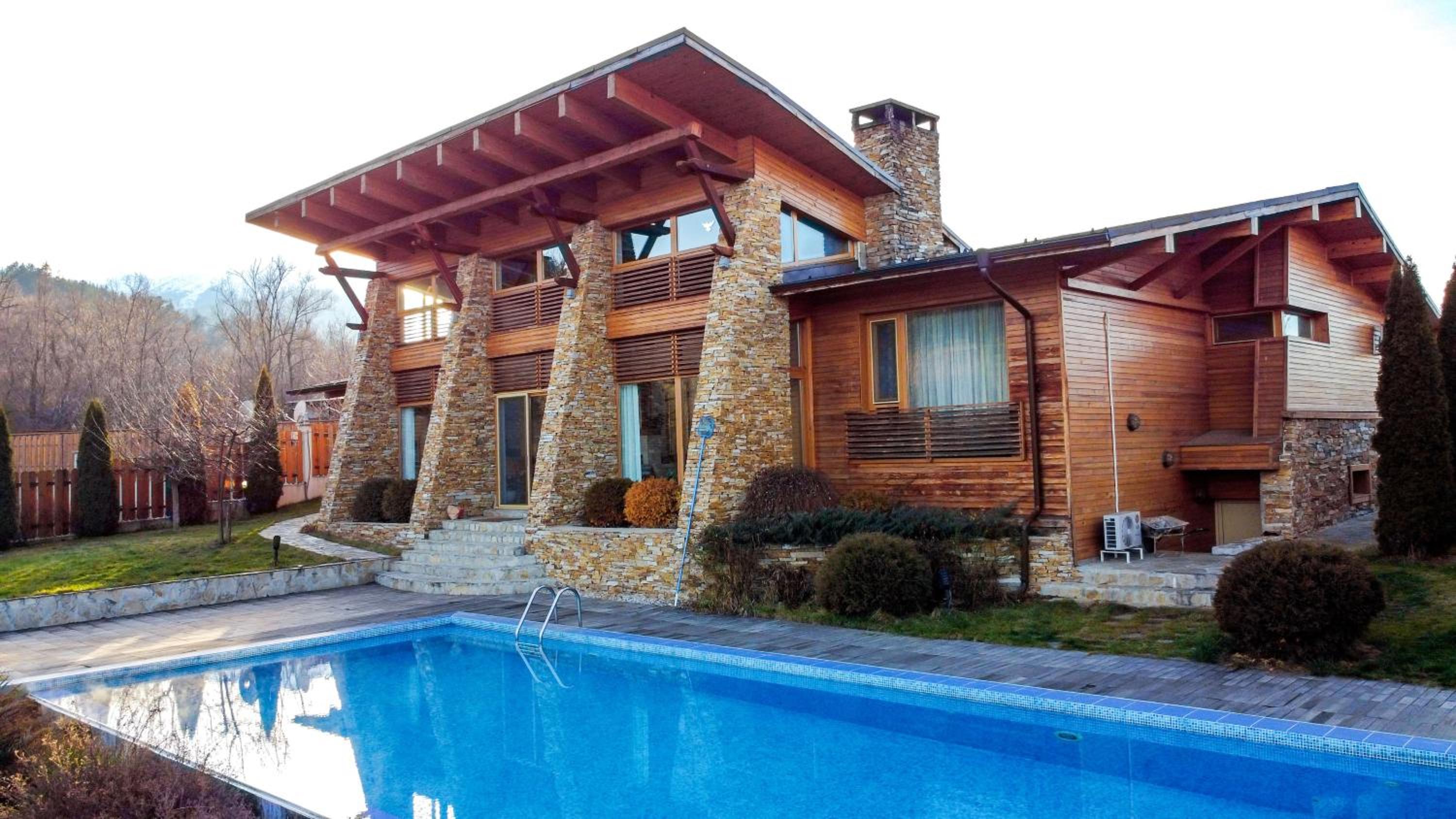 Luxury houses in Dobrinishte