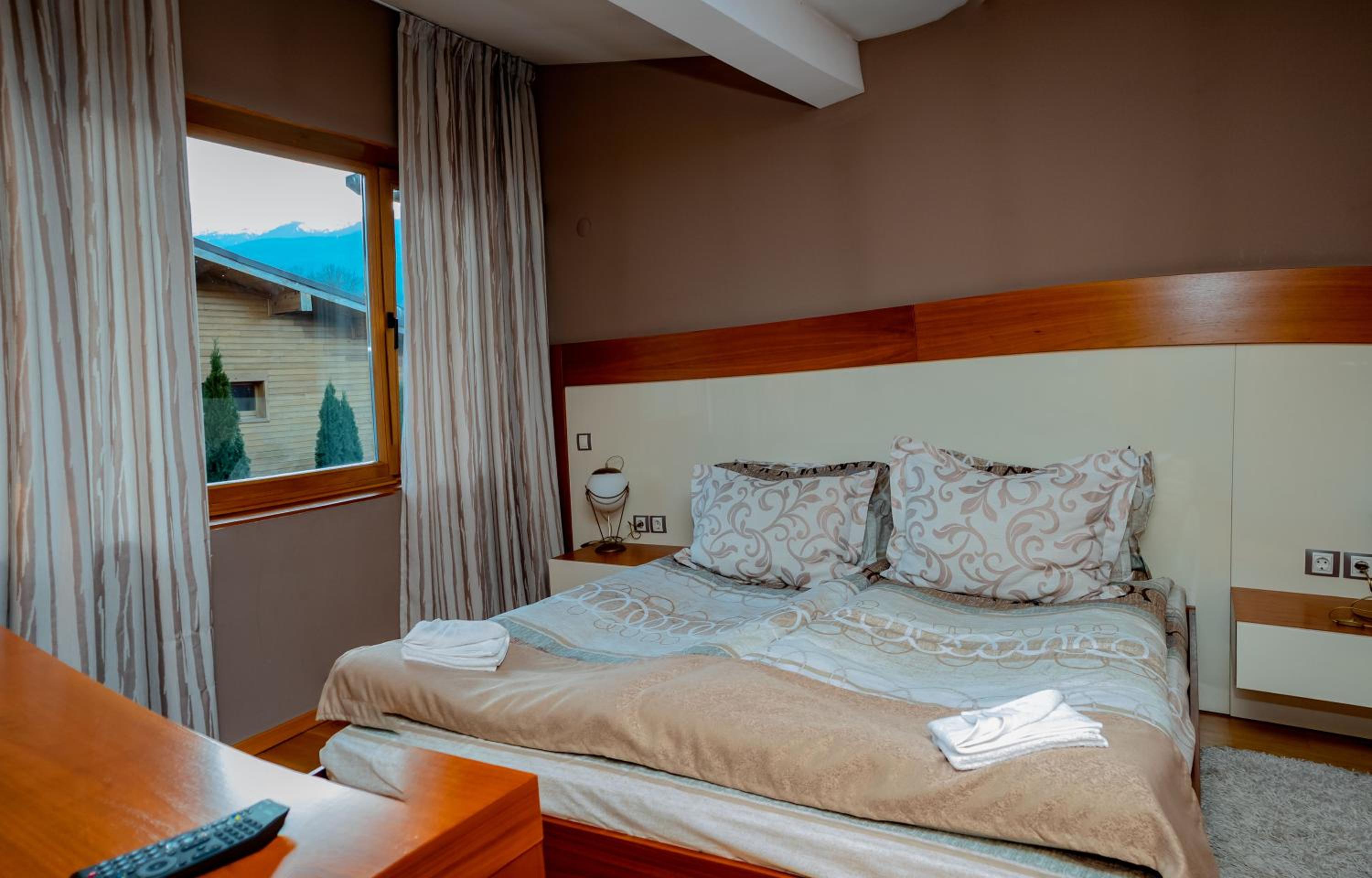Luxury houses in Dobrinishte