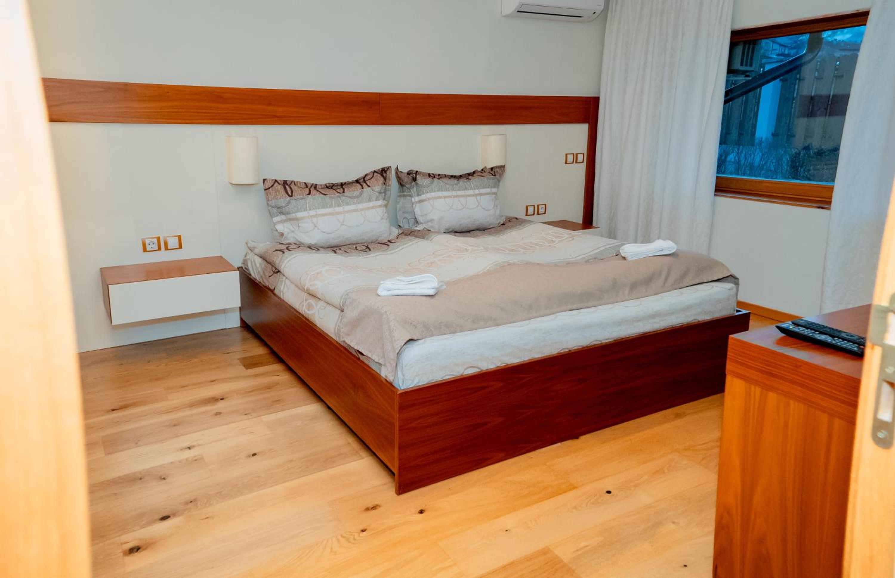 Luxury houses in Dobrinishte