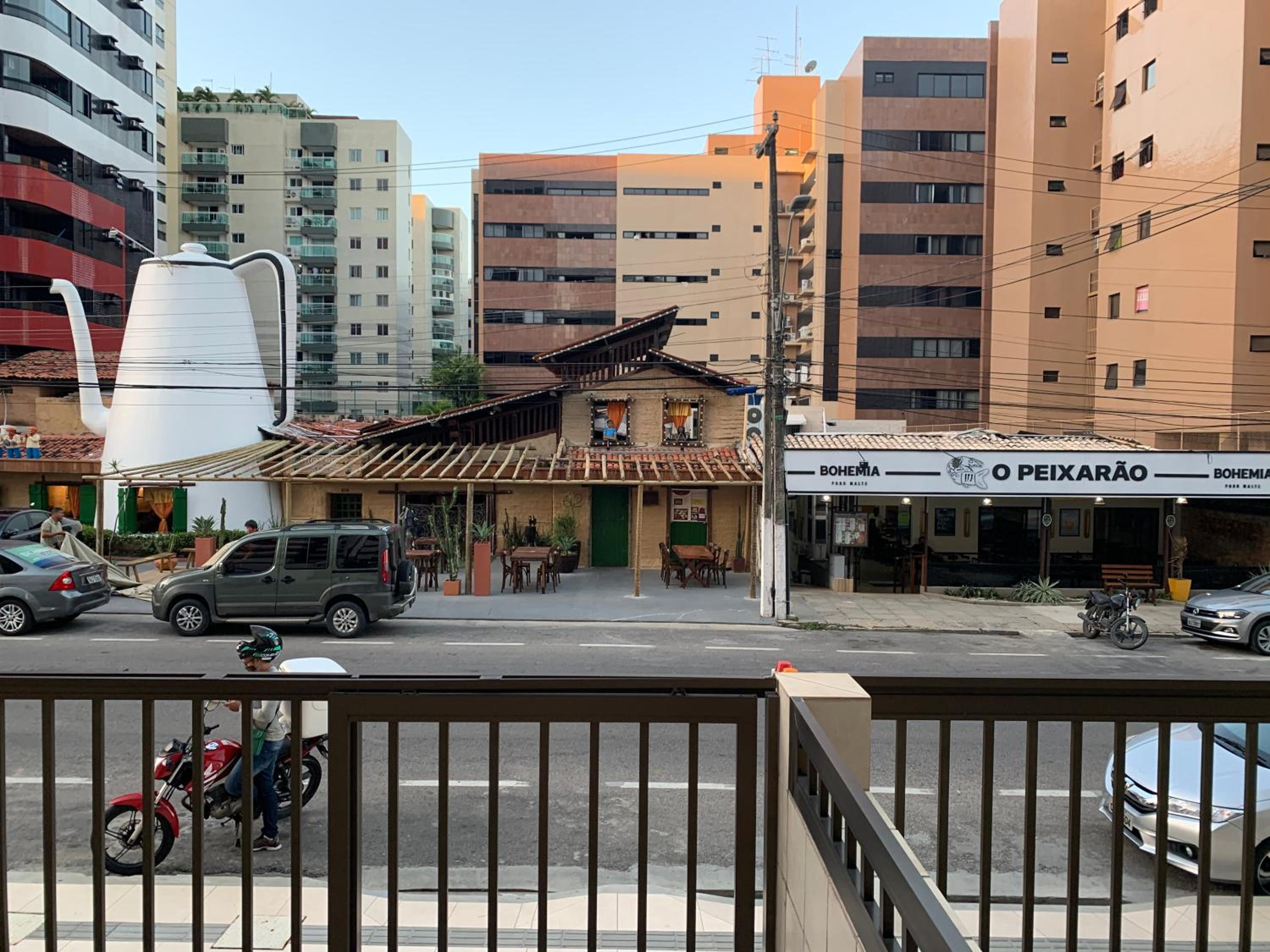 Apê com 2 quartos com ar condicionado na linda praia de Jatiúca view 4