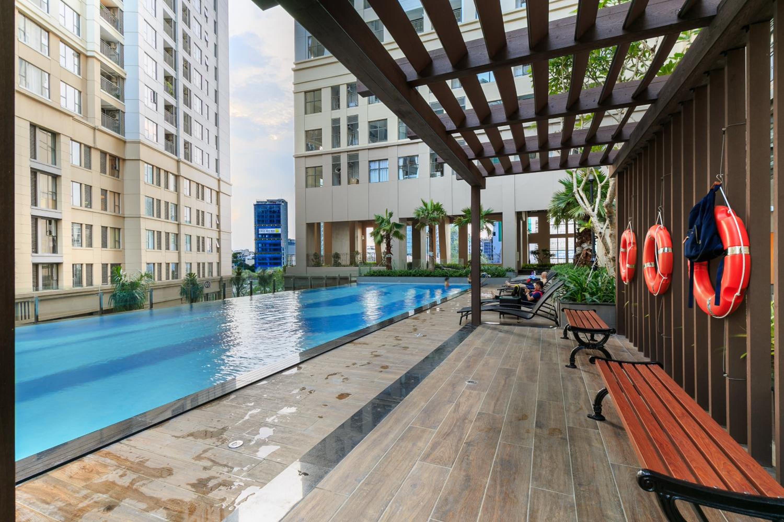 The Saigon Suite, The Luxury 2 bedrooms with bathtub