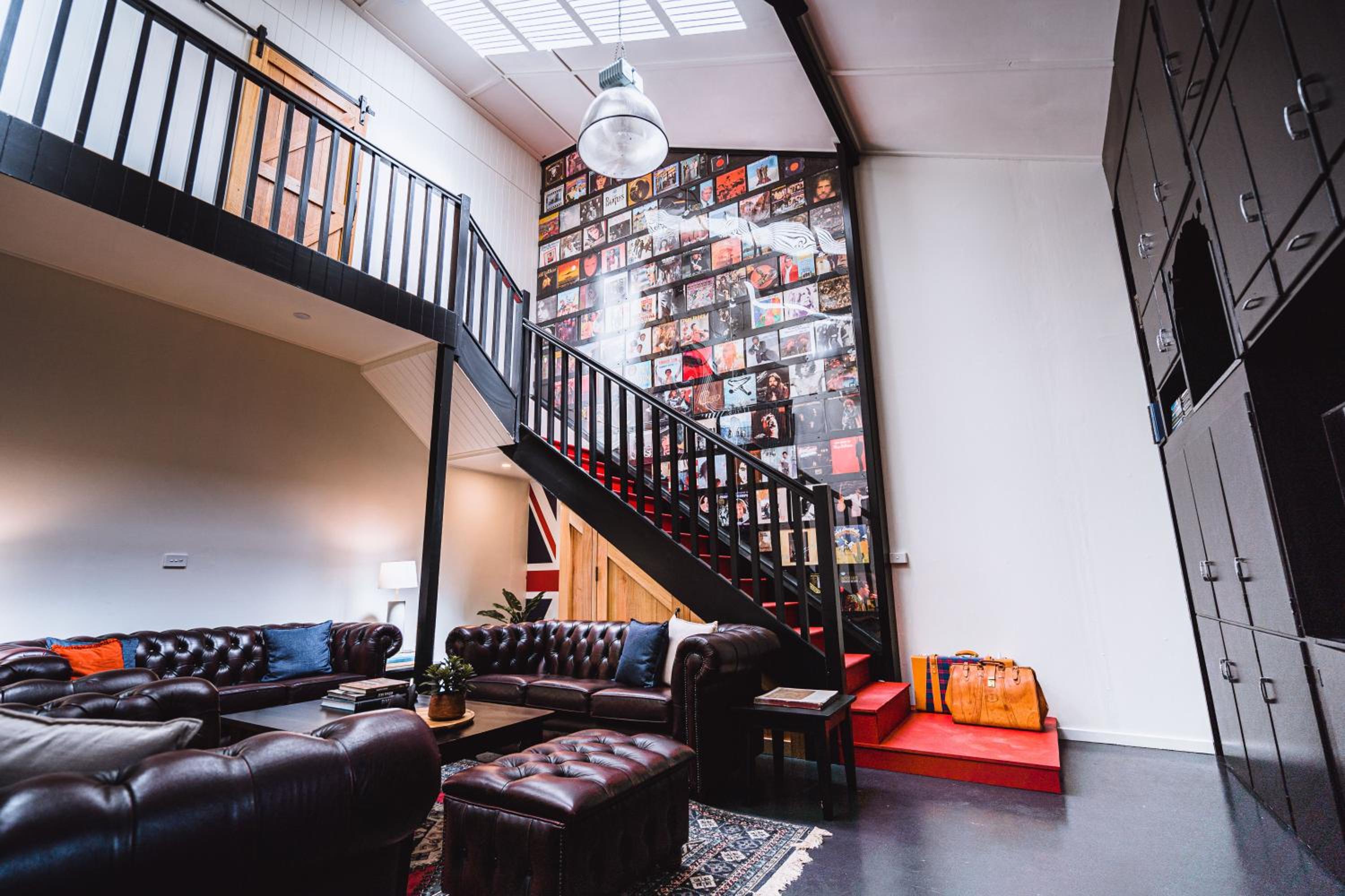 lounge