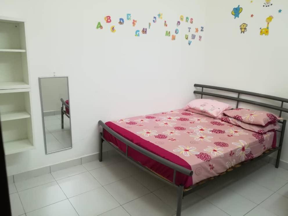 D Wangi Homestay Pasir Gudang at Ecotropic photo 6