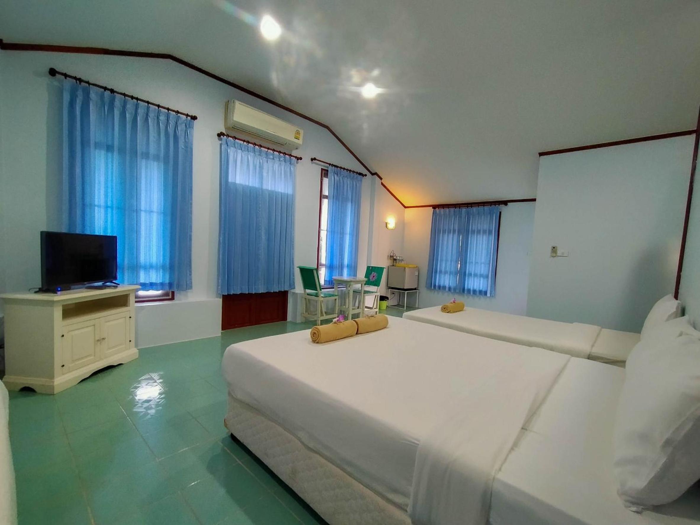 Ozone Chomdao Resort