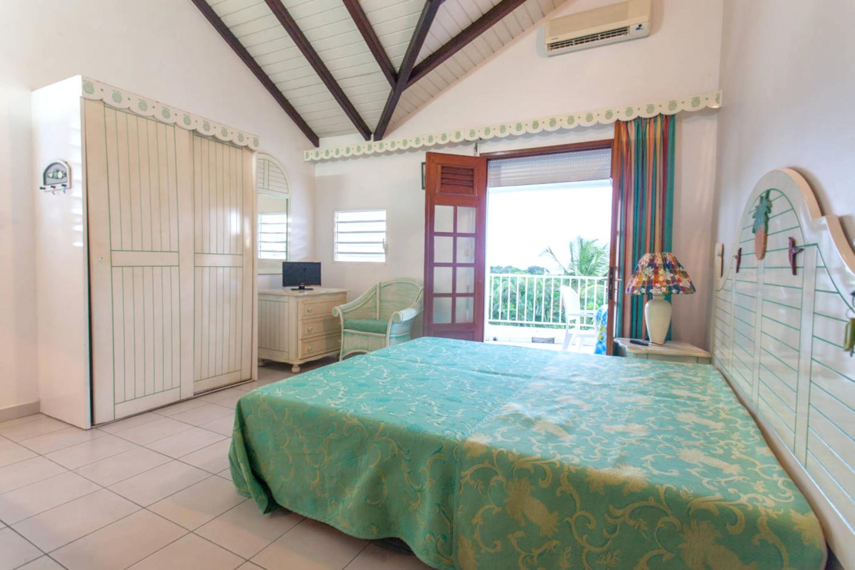 Studio charmant à Sainte-Anne avec piscine partagée, 24 m²