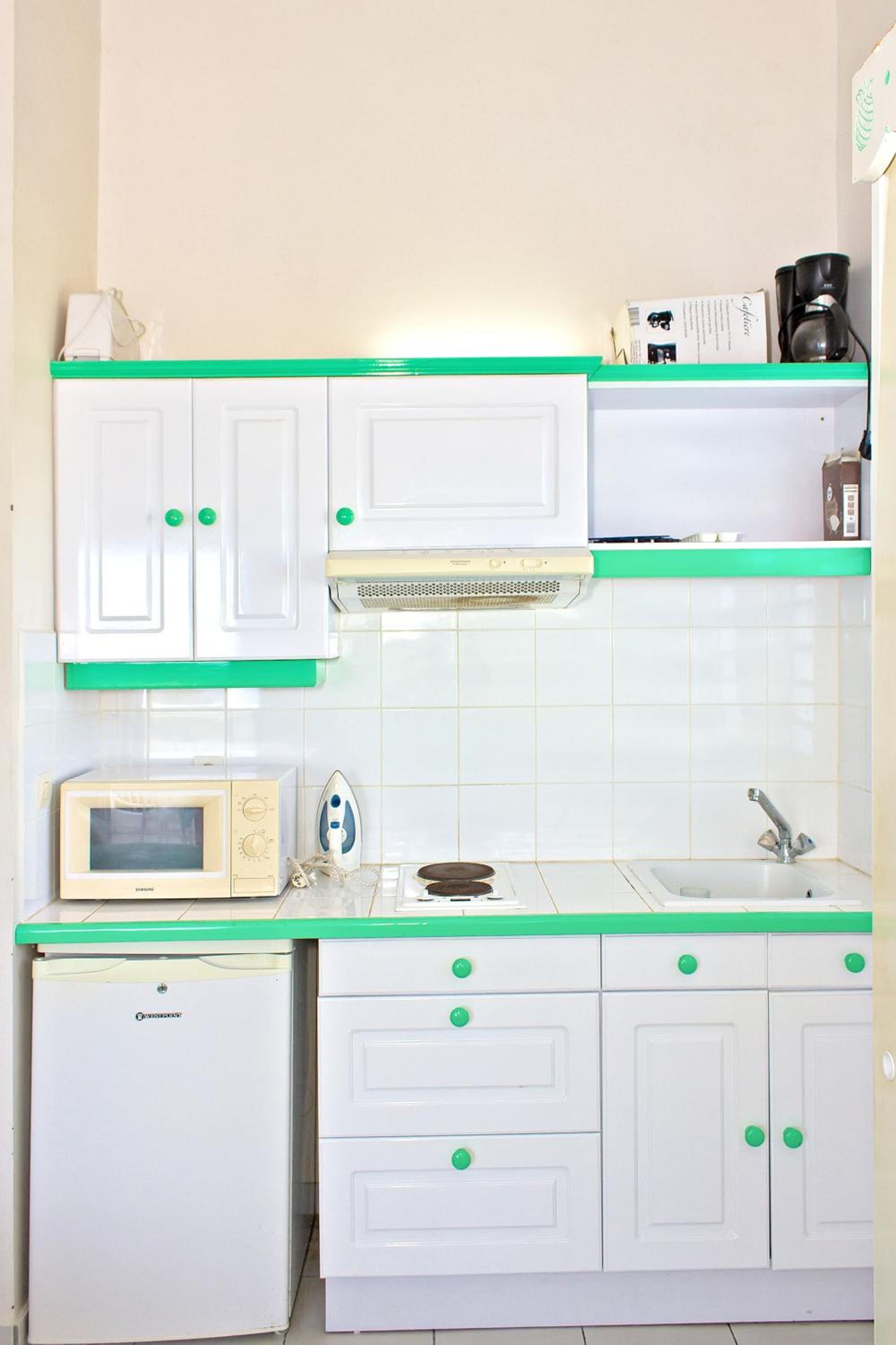 Studio charmant à Sainte-Anne avec piscine partagée, 24 m²
