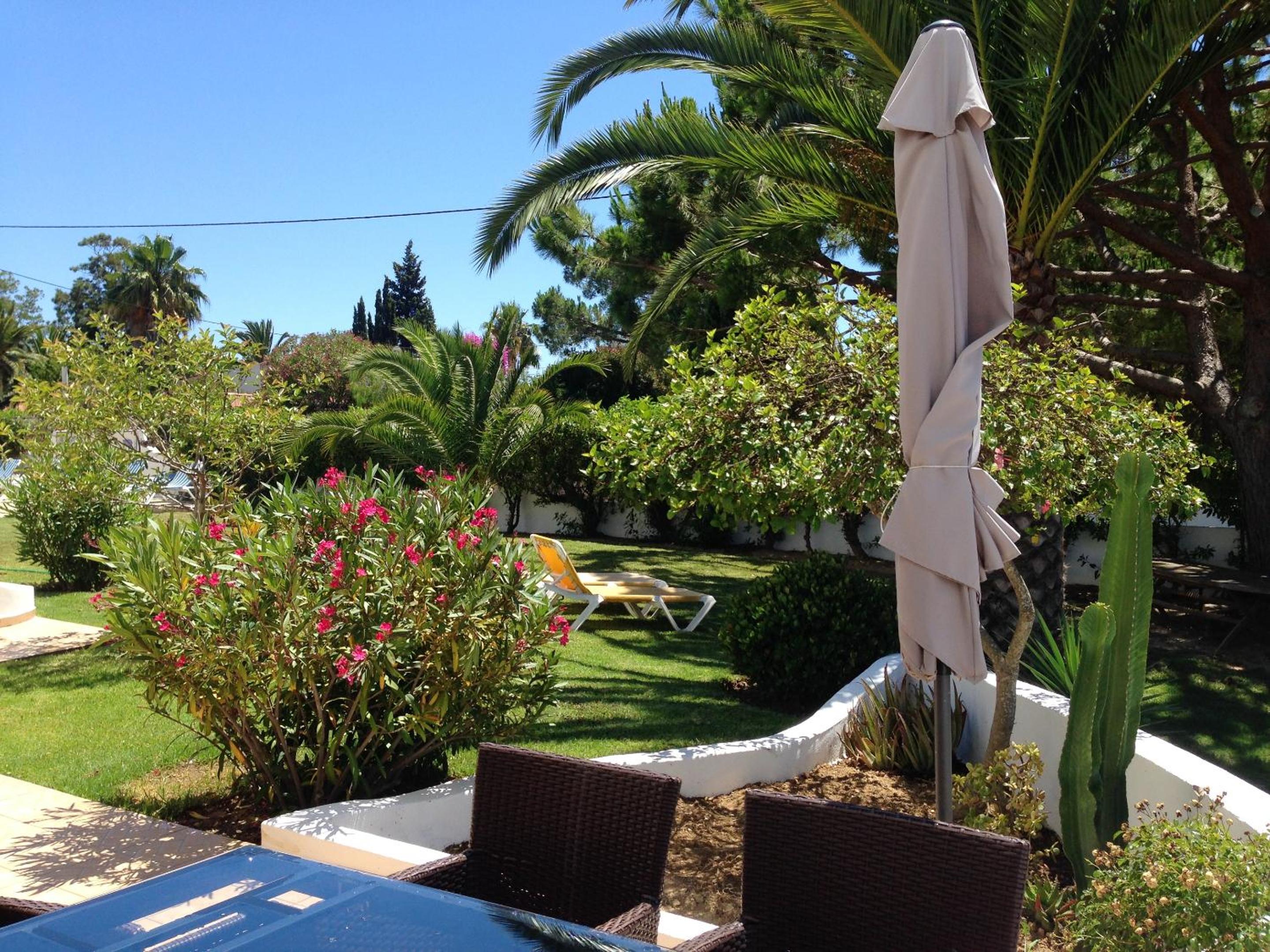 Charming House in Carvoeiro + Pool