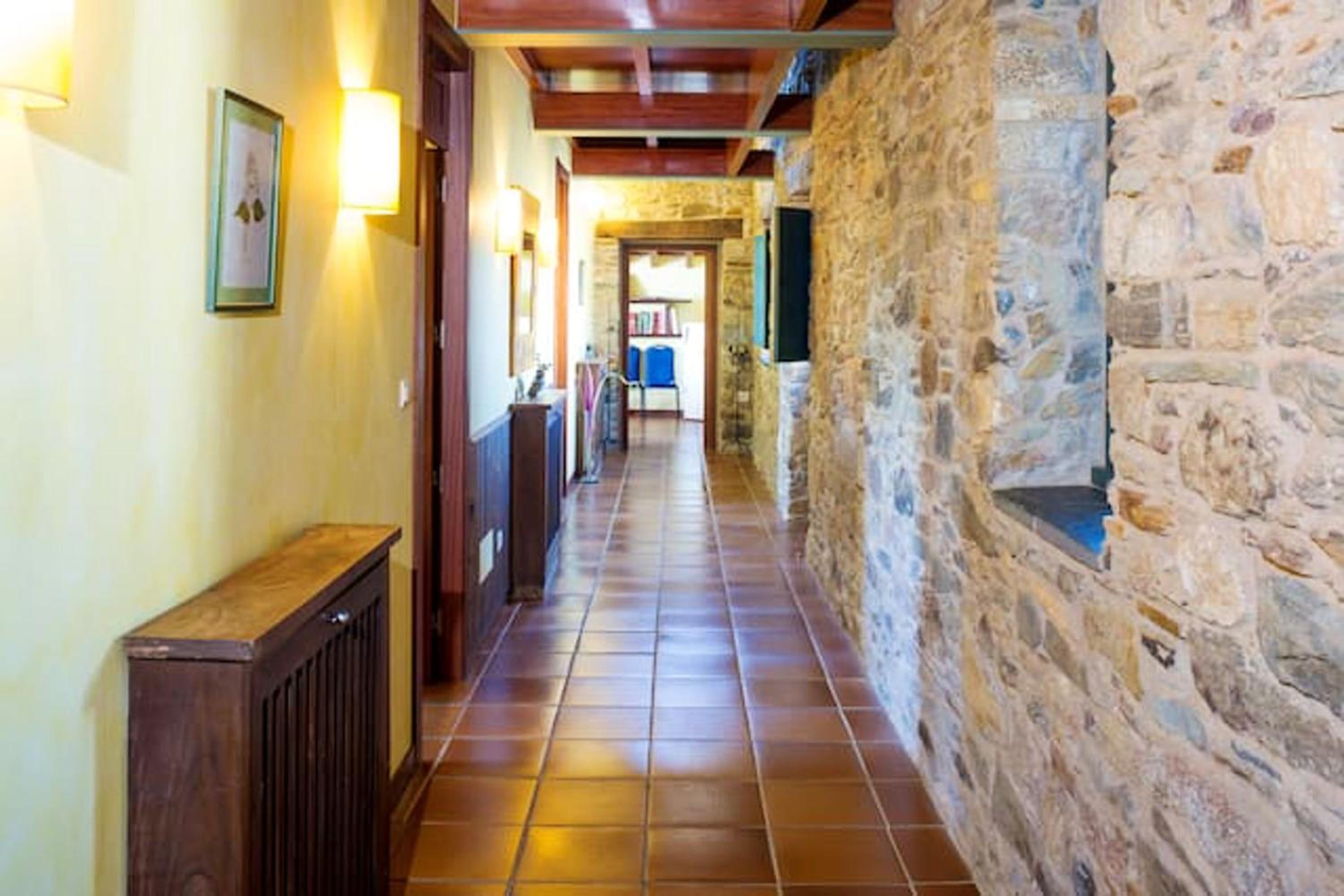 Luxurious Villa in Outeiro - Private Pool