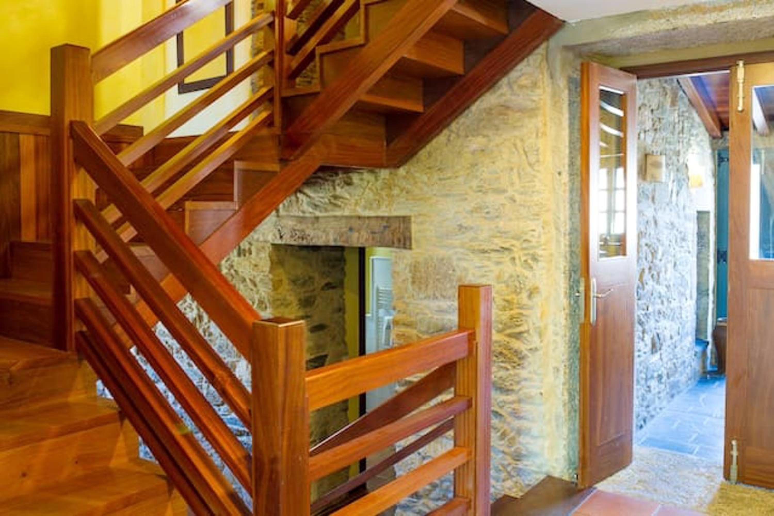 Luxurious Villa in Outeiro - Private Pool