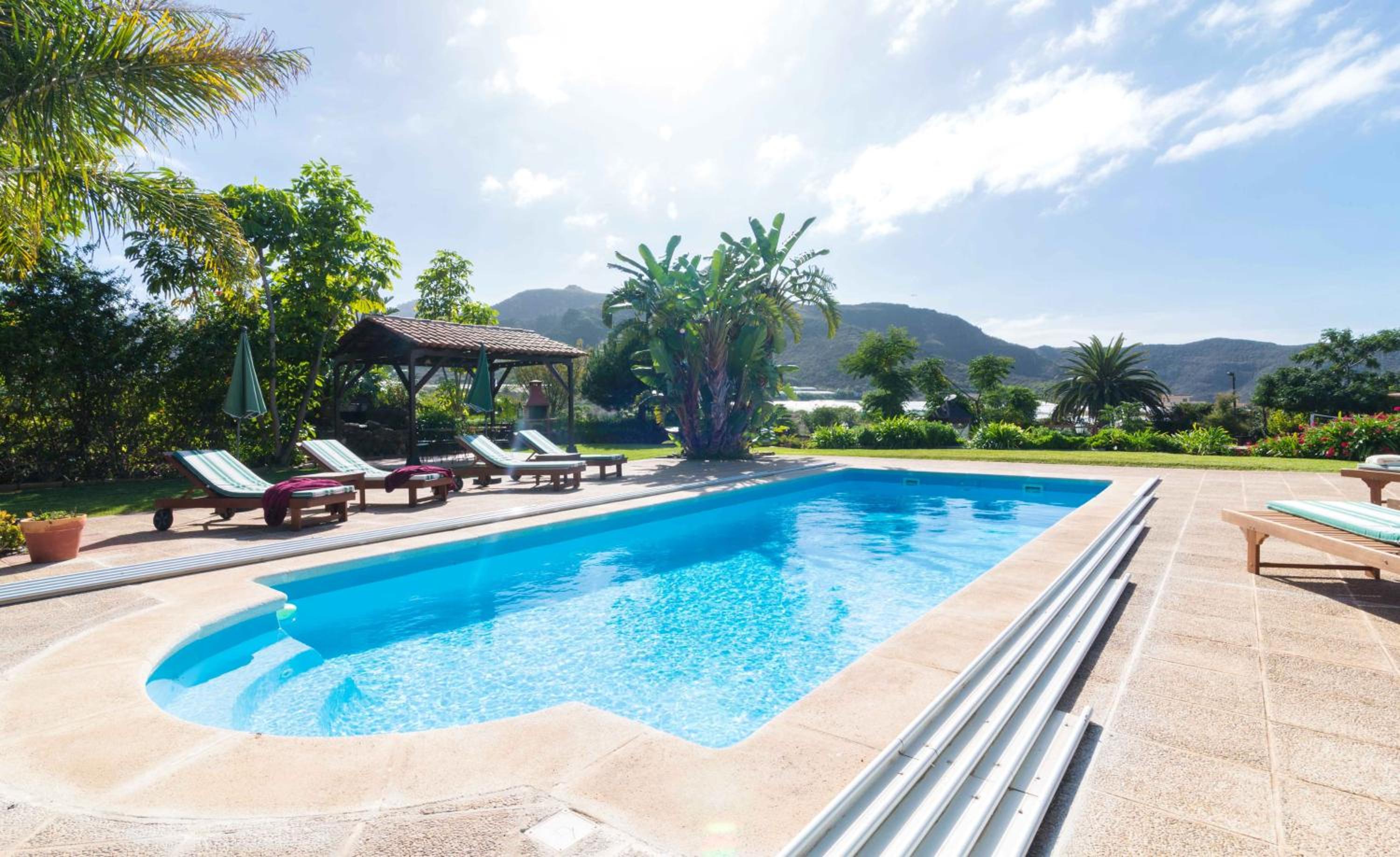 Cozy house with pool in San Cristóbal de La Laguna, 70 m² view 3