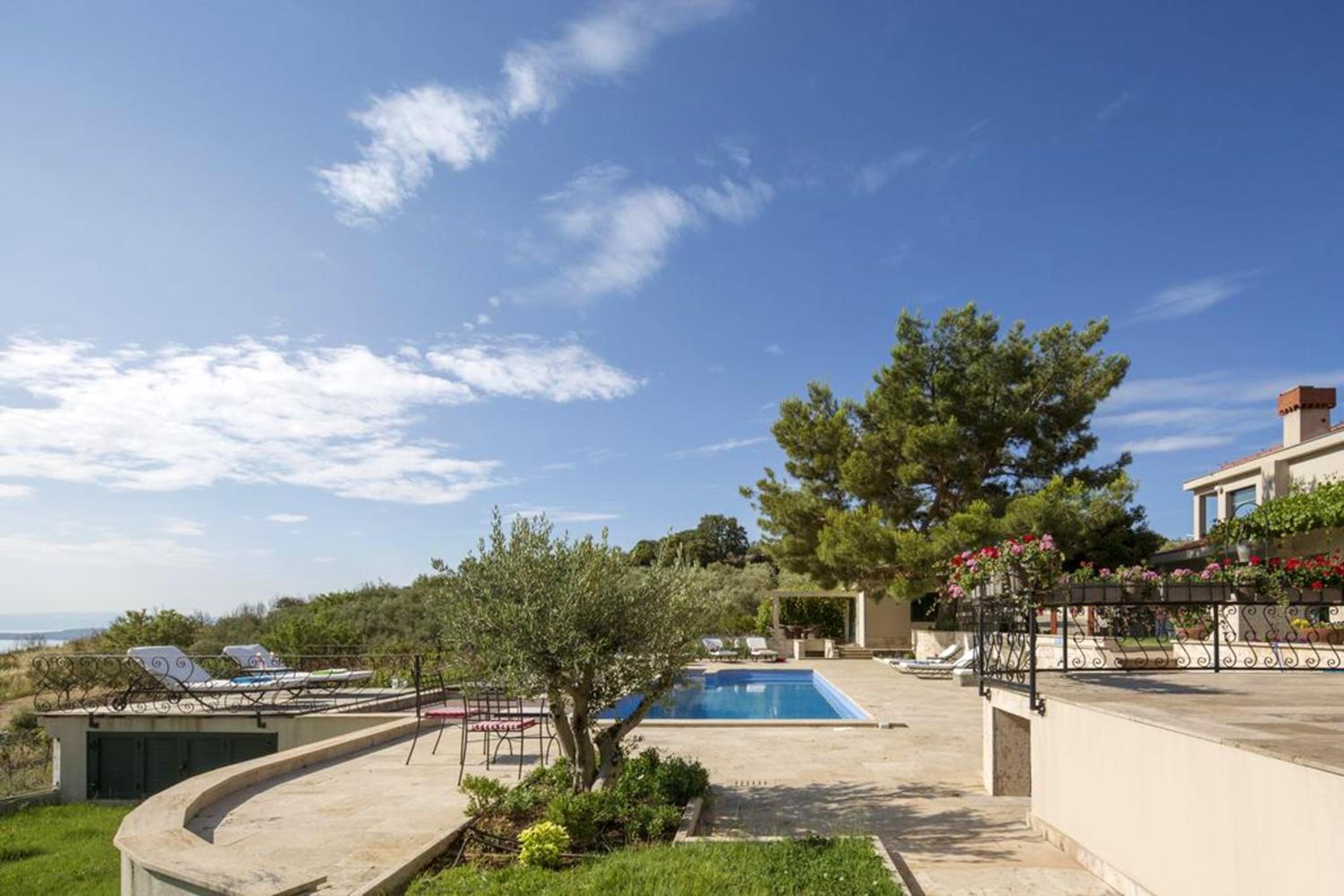 Panoramic Villa in Prgomet, Sea View and Private Pool