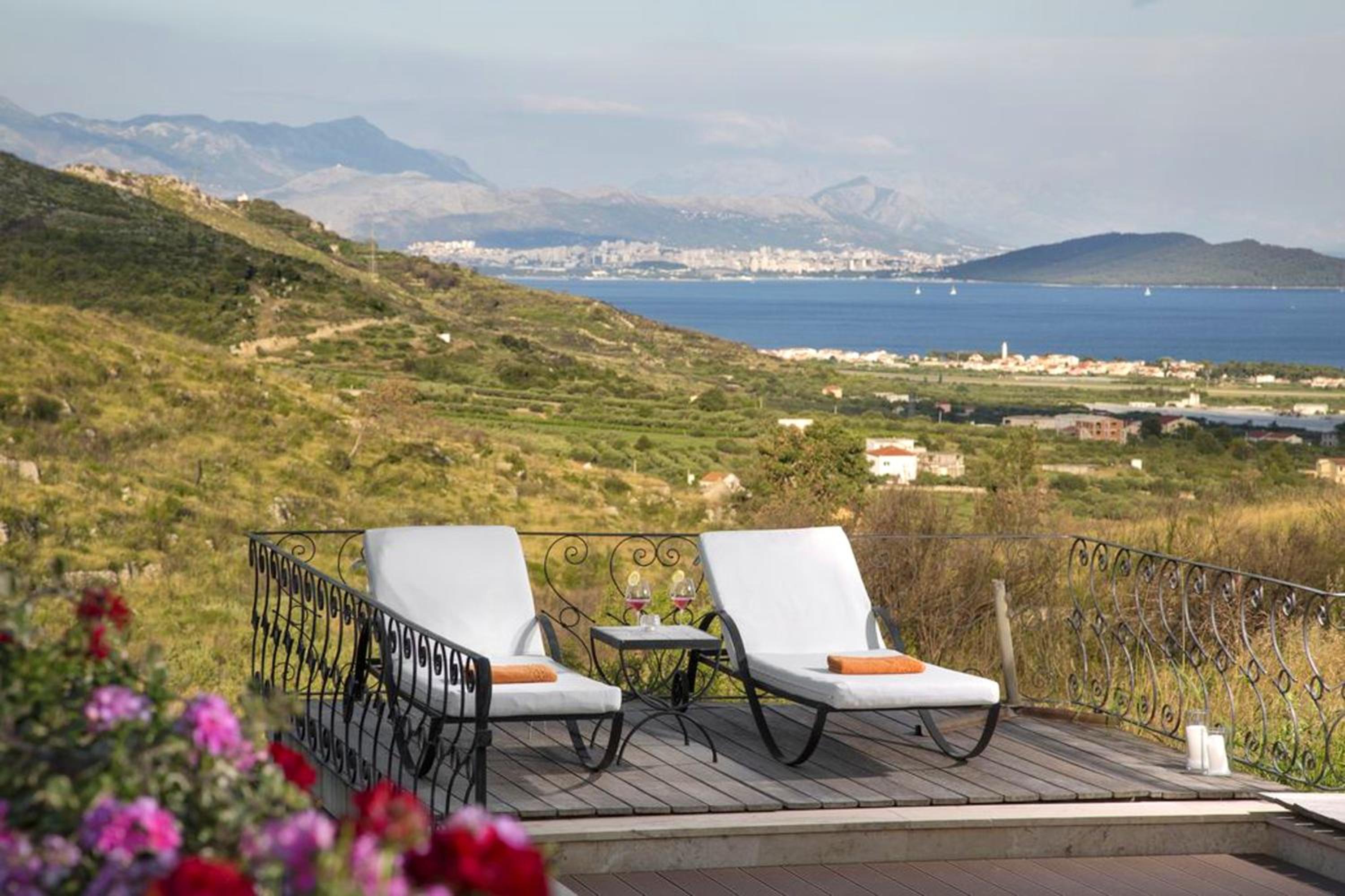 Panoramic Villa in Prgomet, Sea View and Private Pool