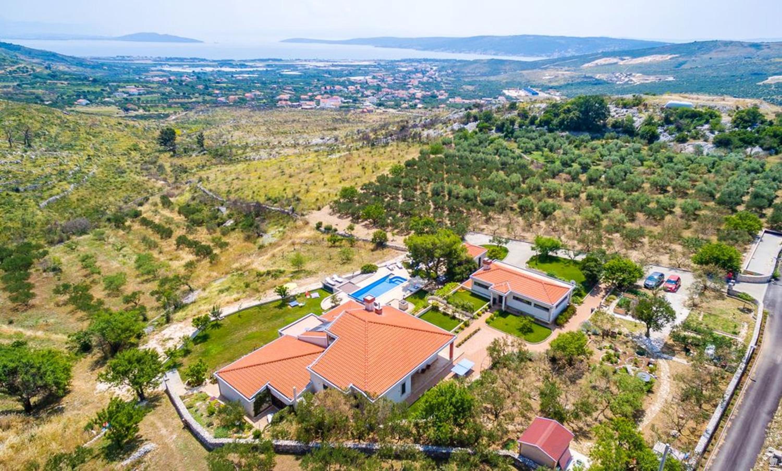 Panoramic Villa in Prgomet, Sea View and Private Pool
