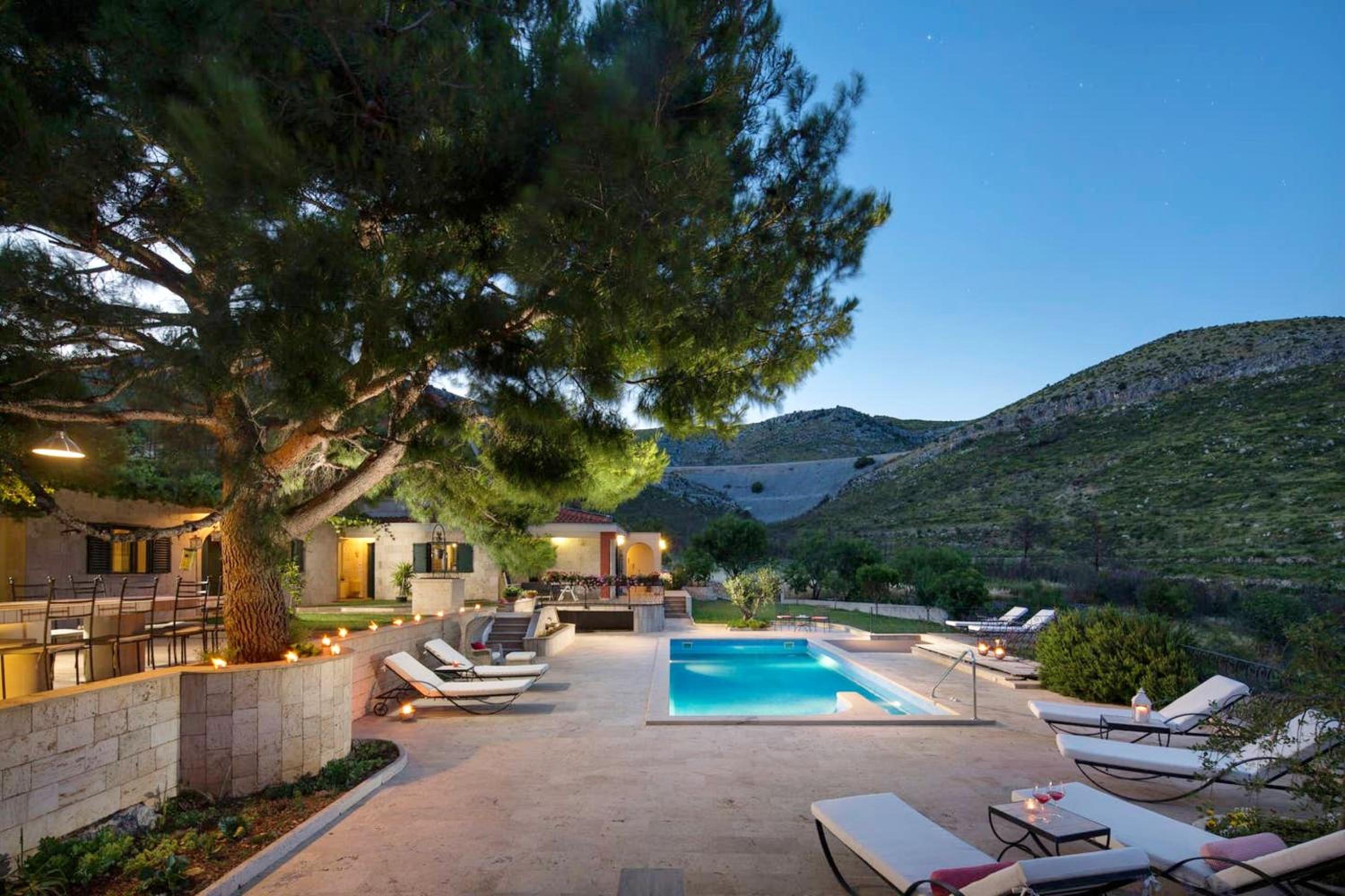 Panoramic Villa in Prgomet, Sea View and Private Pool