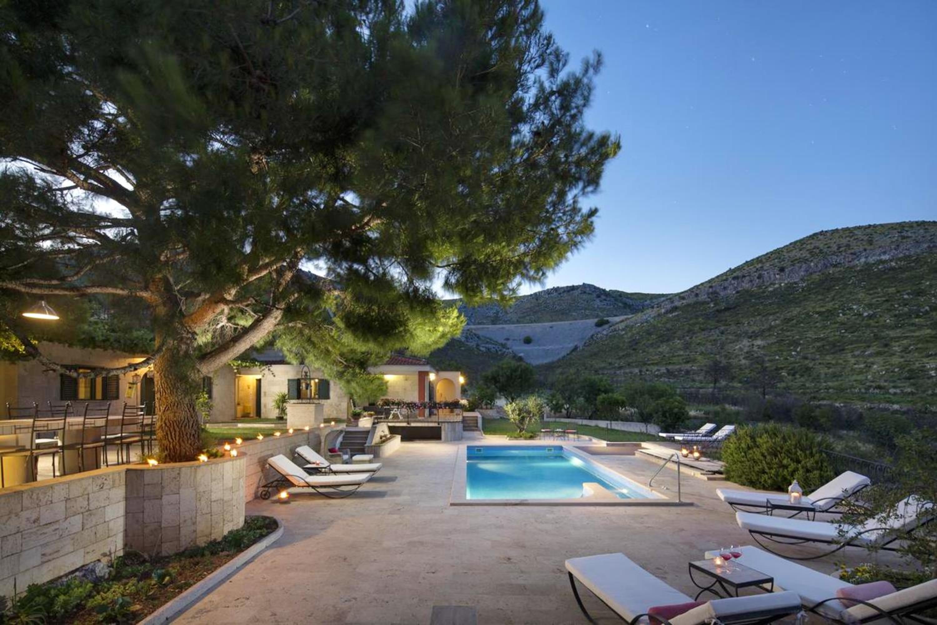 Panoramic Villa in Prgomet, Sea View and Private Pool