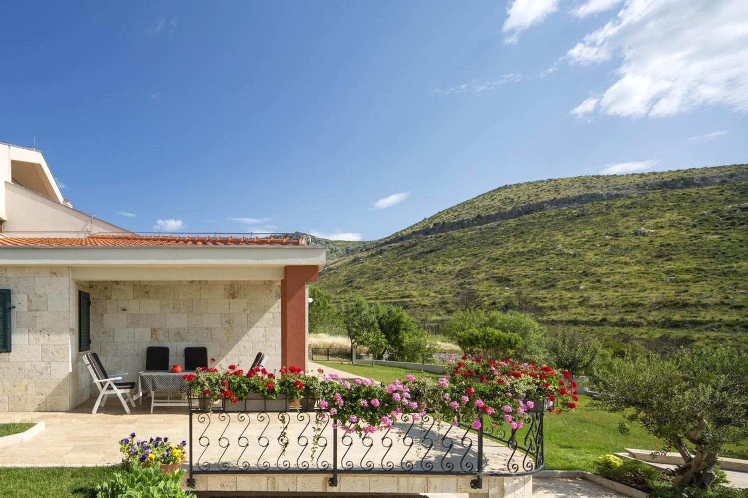 Panoramic Villa in Prgomet, Sea View and Private Pool