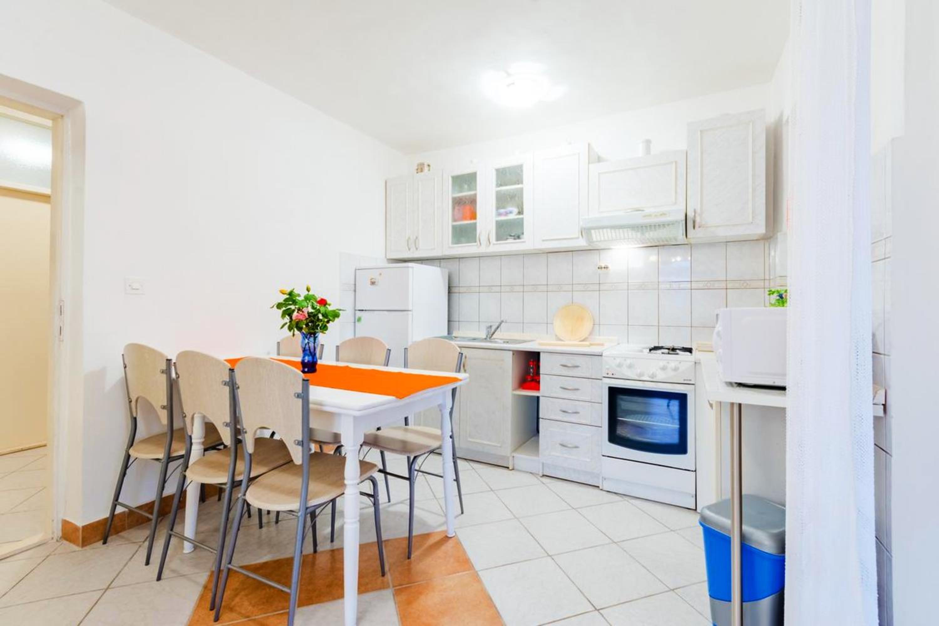 Charming apartment with private pool in Mastrinka - 98 sqm photo 4