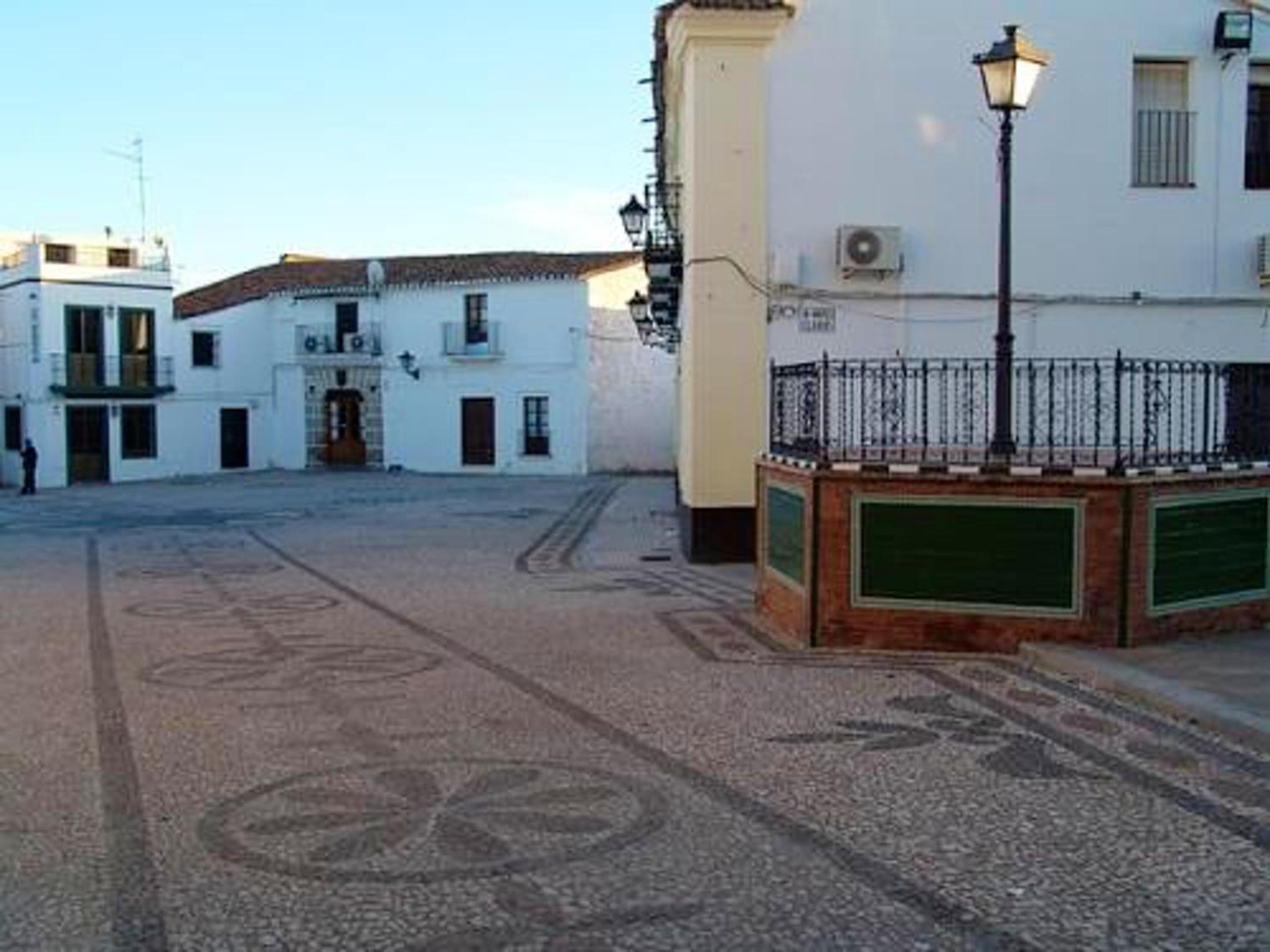 Charming house with mountain view in Encinasola, fireplace