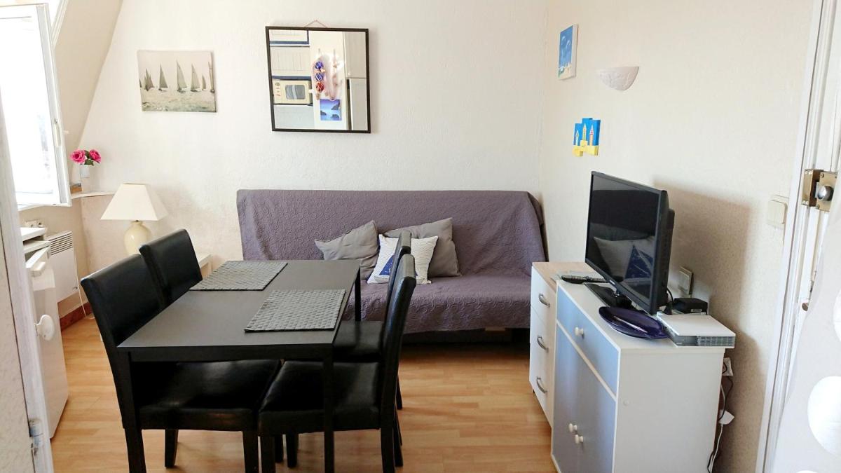 Appartement d'une chambre avec vue sur la ville a Trebeurden a 1 km de la plage view 2