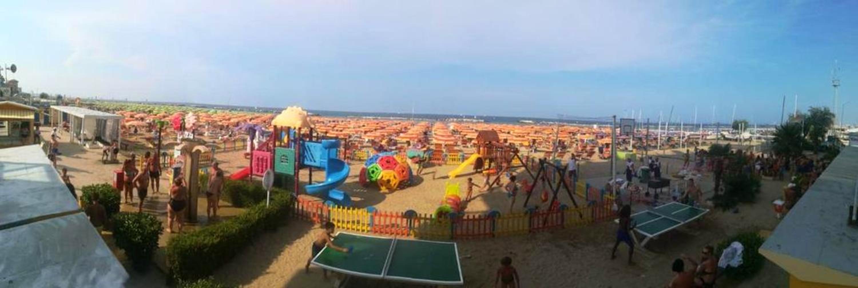 Charming Apartment Rimini 40m² + Parking view 2