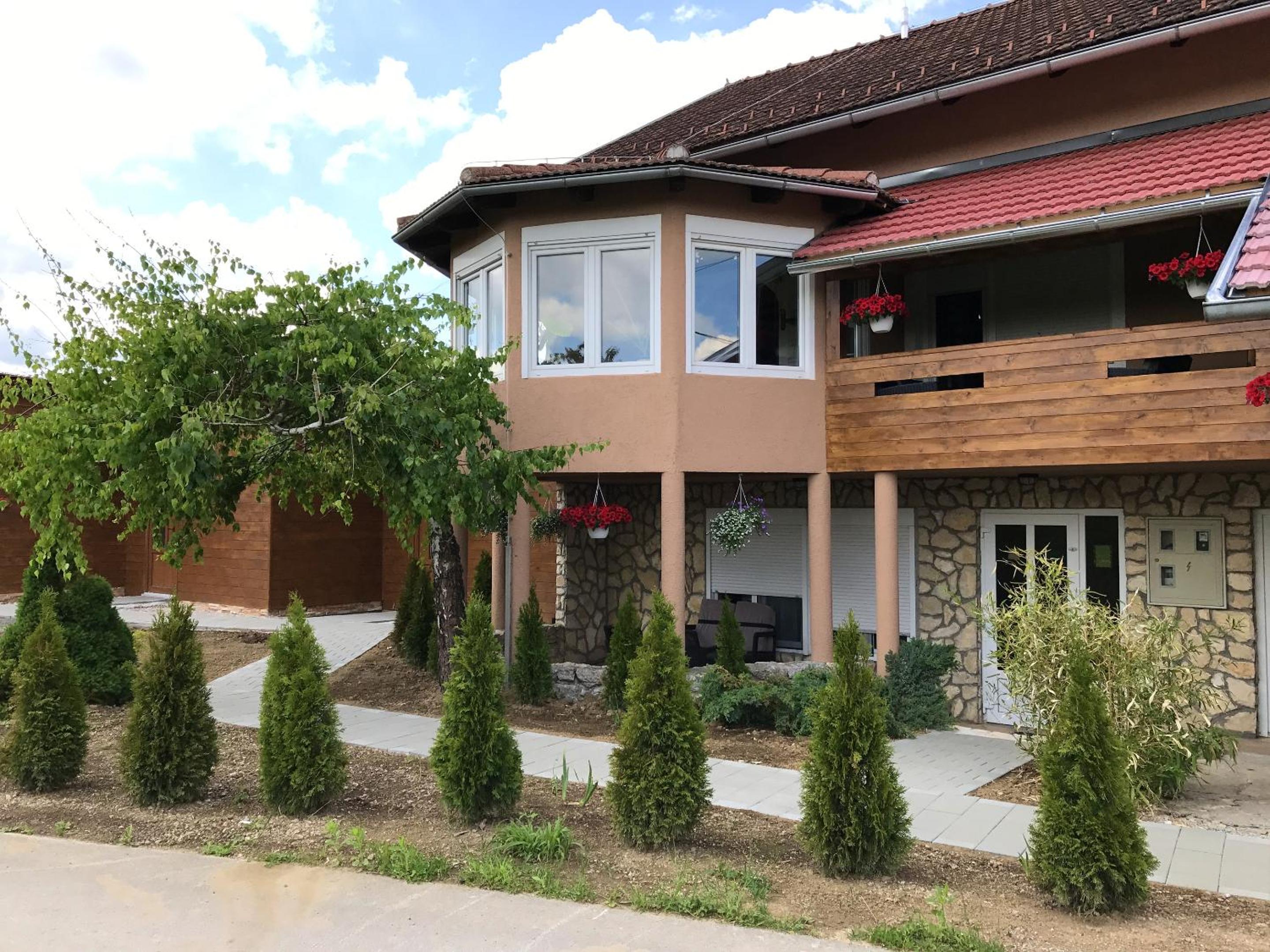 Charming Apartment in Oštarski Stanovi - Terrace