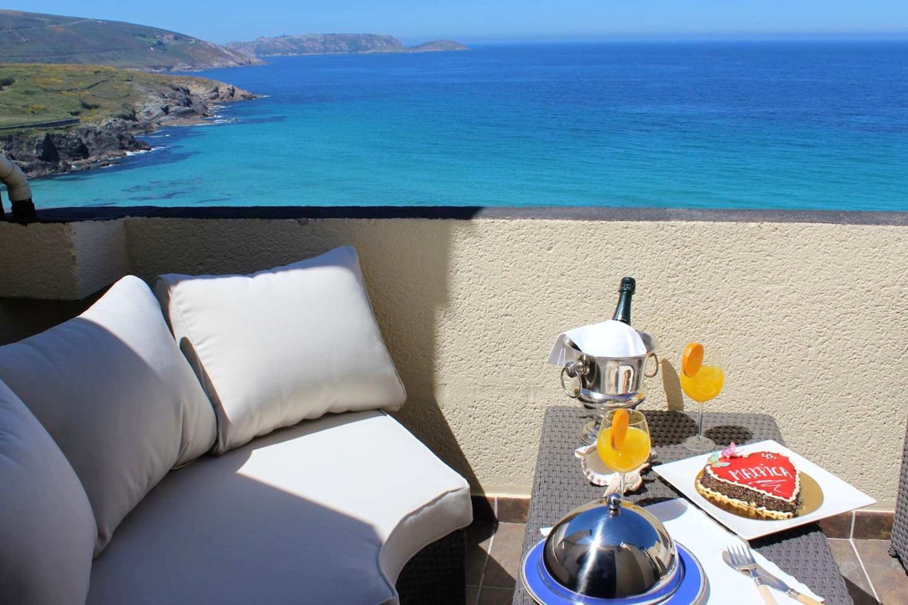 Elegant Apartment in Malpica with Sea View photo 5