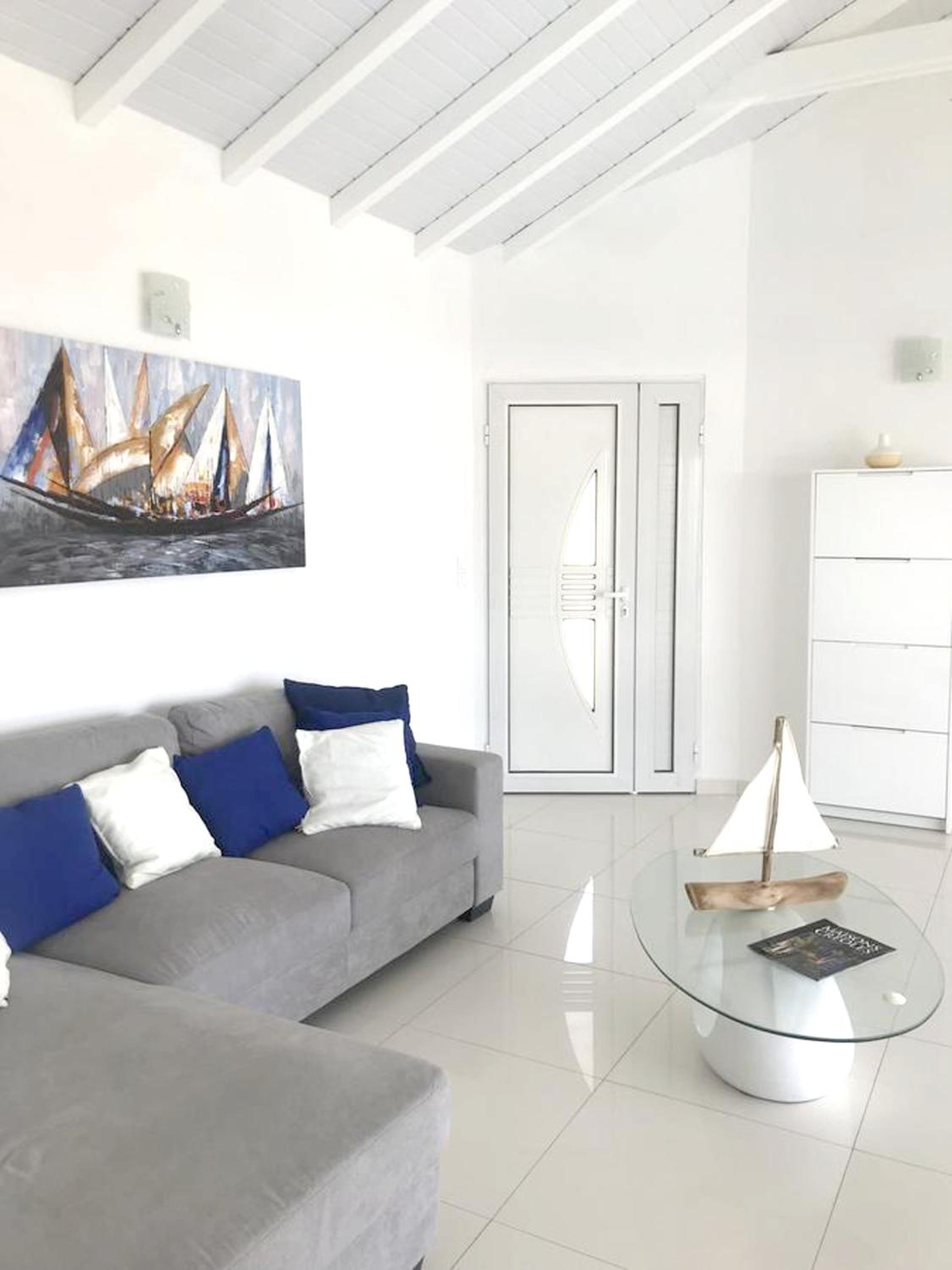 "Villa pittoresque au Moule avec piscine privee"