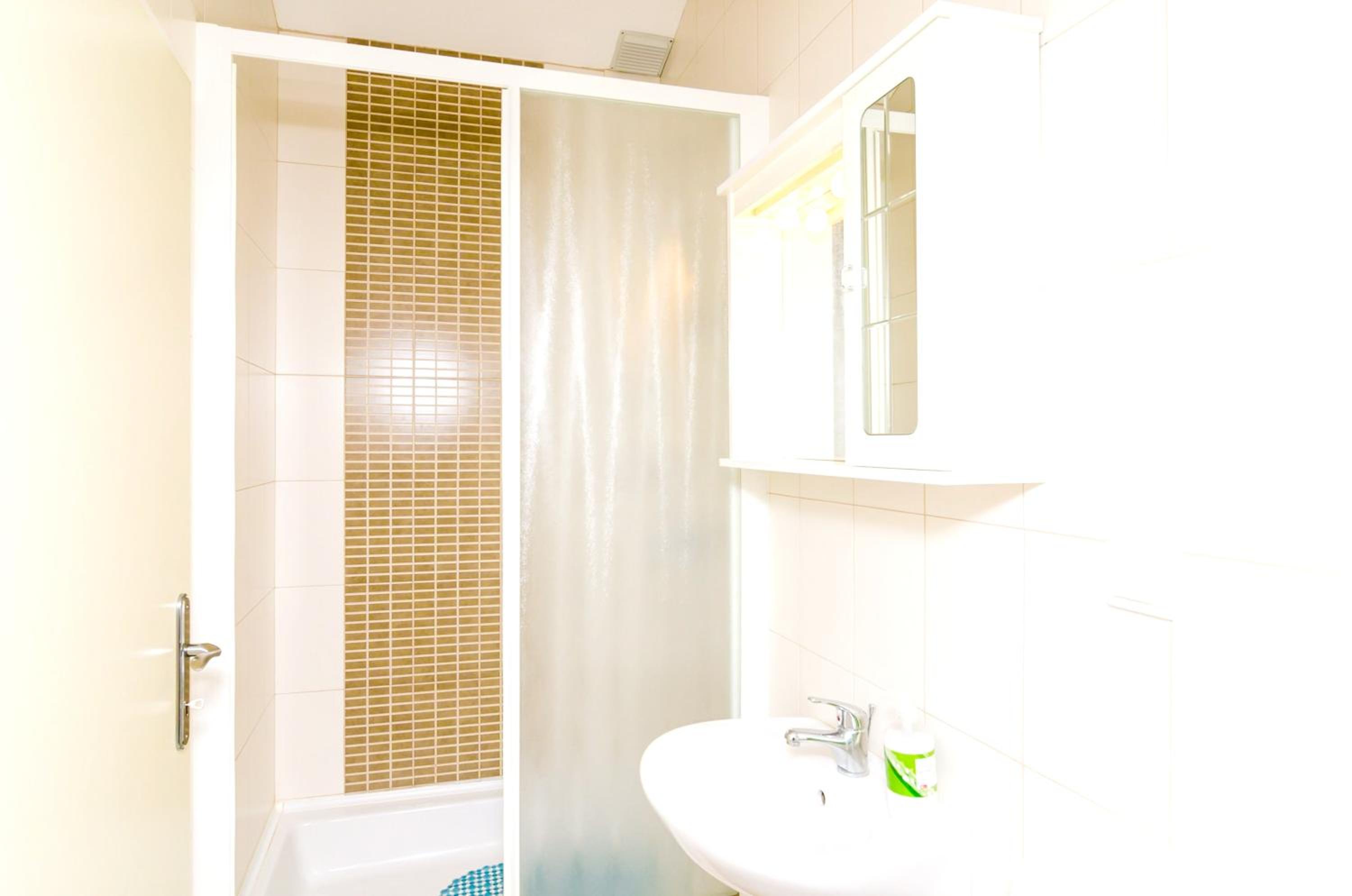 Chic Apartment with Sea View in Dubrovnik - 48 sqm