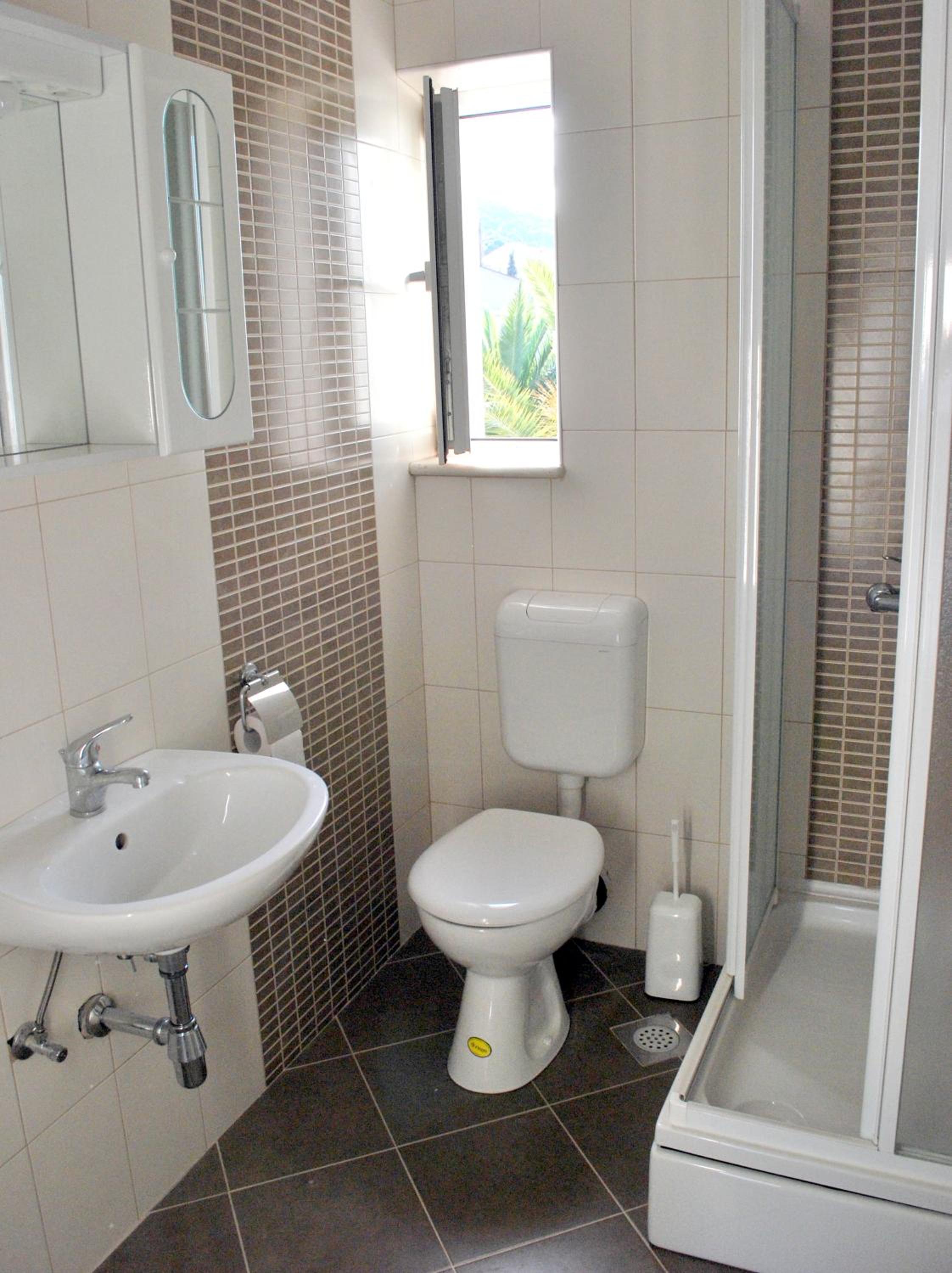 Chic Apartment with Sea View in Dubrovnik - 48 sqm